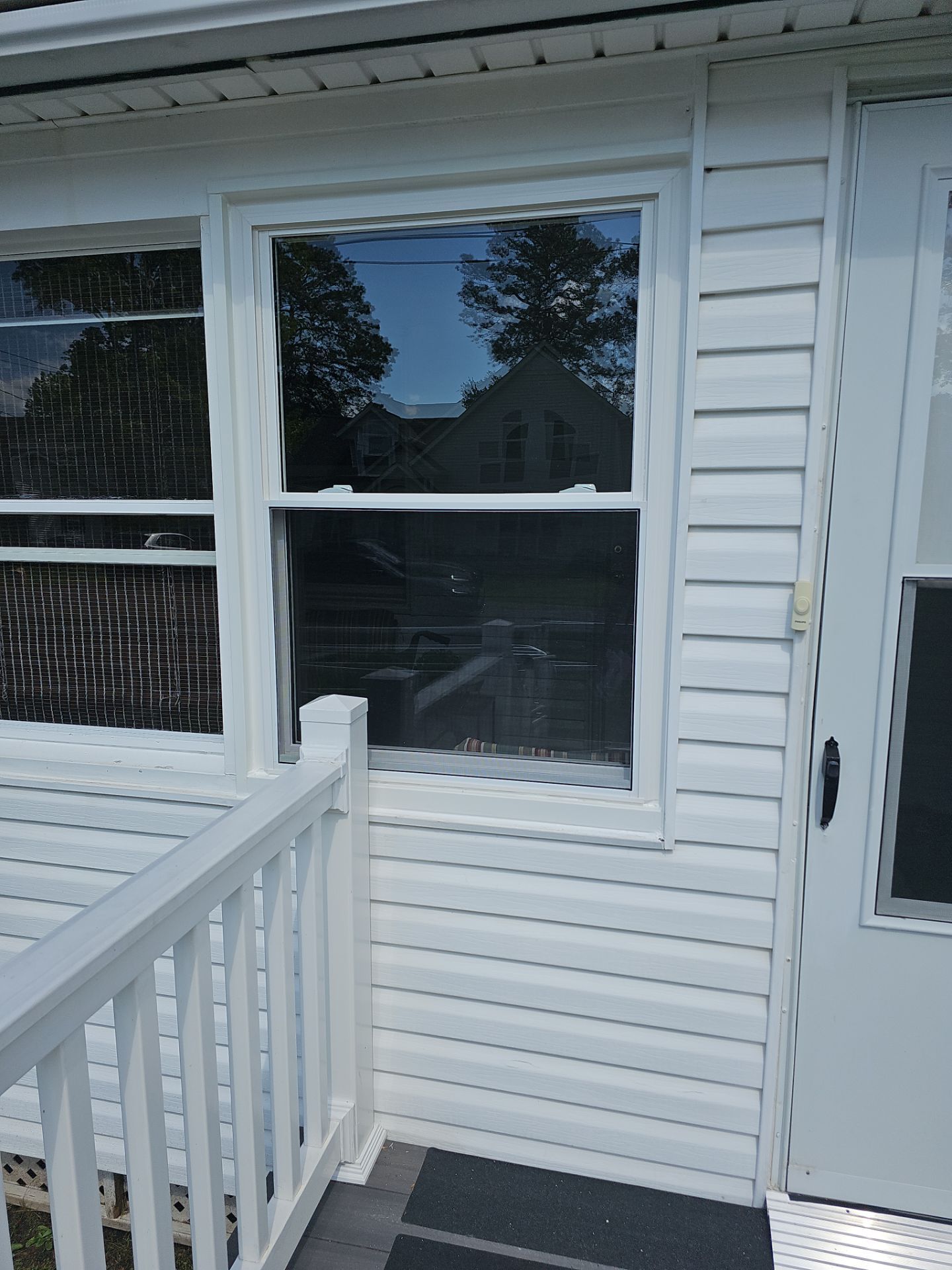 Paint and door replacement by Window Depot of Annapolis