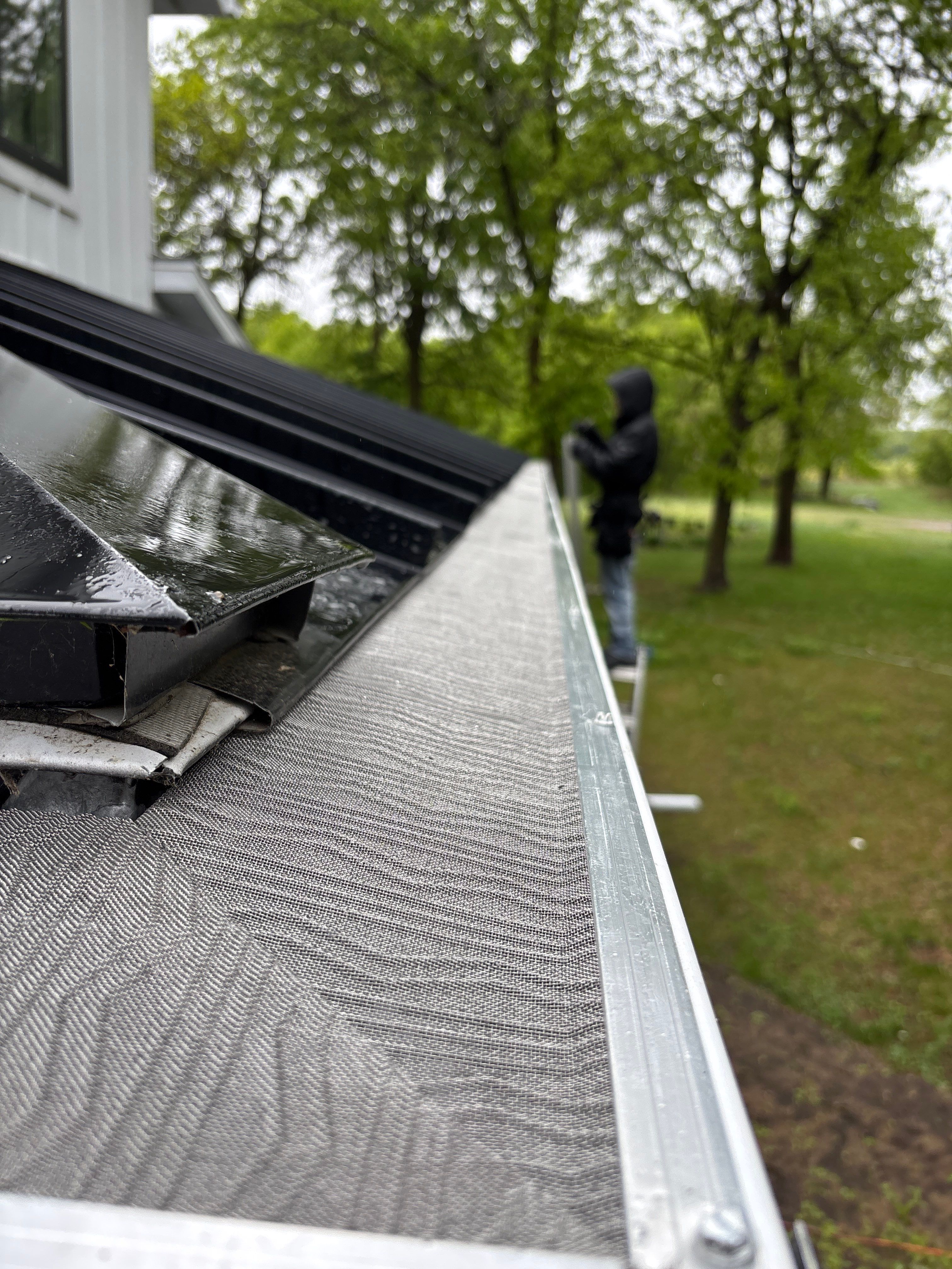 6-Inch White Seamless Gutters with Leaf Blaster Pro Gutter Covers – Cold Spring, MN by Next Level Seamless Gutters / Exteriors Inc.