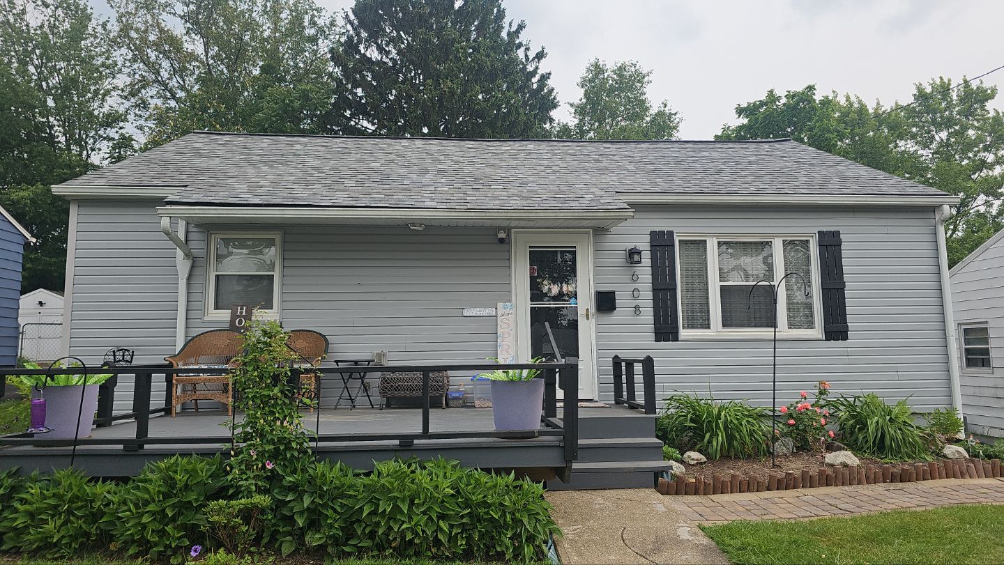 Atlas Pinnacle, Color, Coastal Granite, Drip Edge, Color, Black by Eagle Eye Roofing