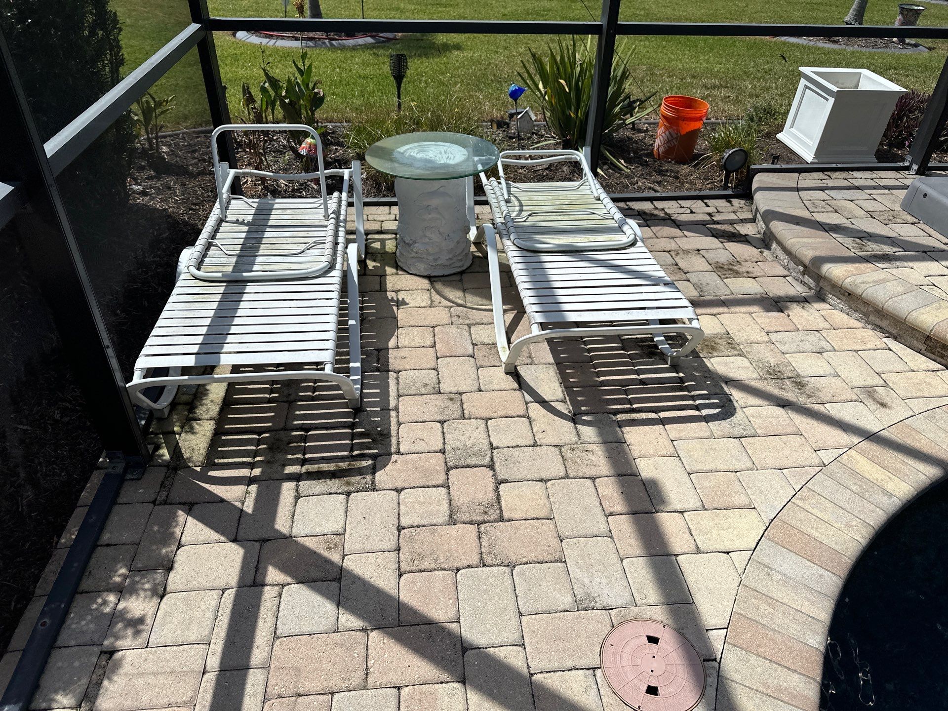 Paver Driveway, Pool Deck, Outdoor Furniture & Culvert Cleaning in Winding River Community, Bradenton, FL | Sunshine AquaWash by Sunshine AquaWash