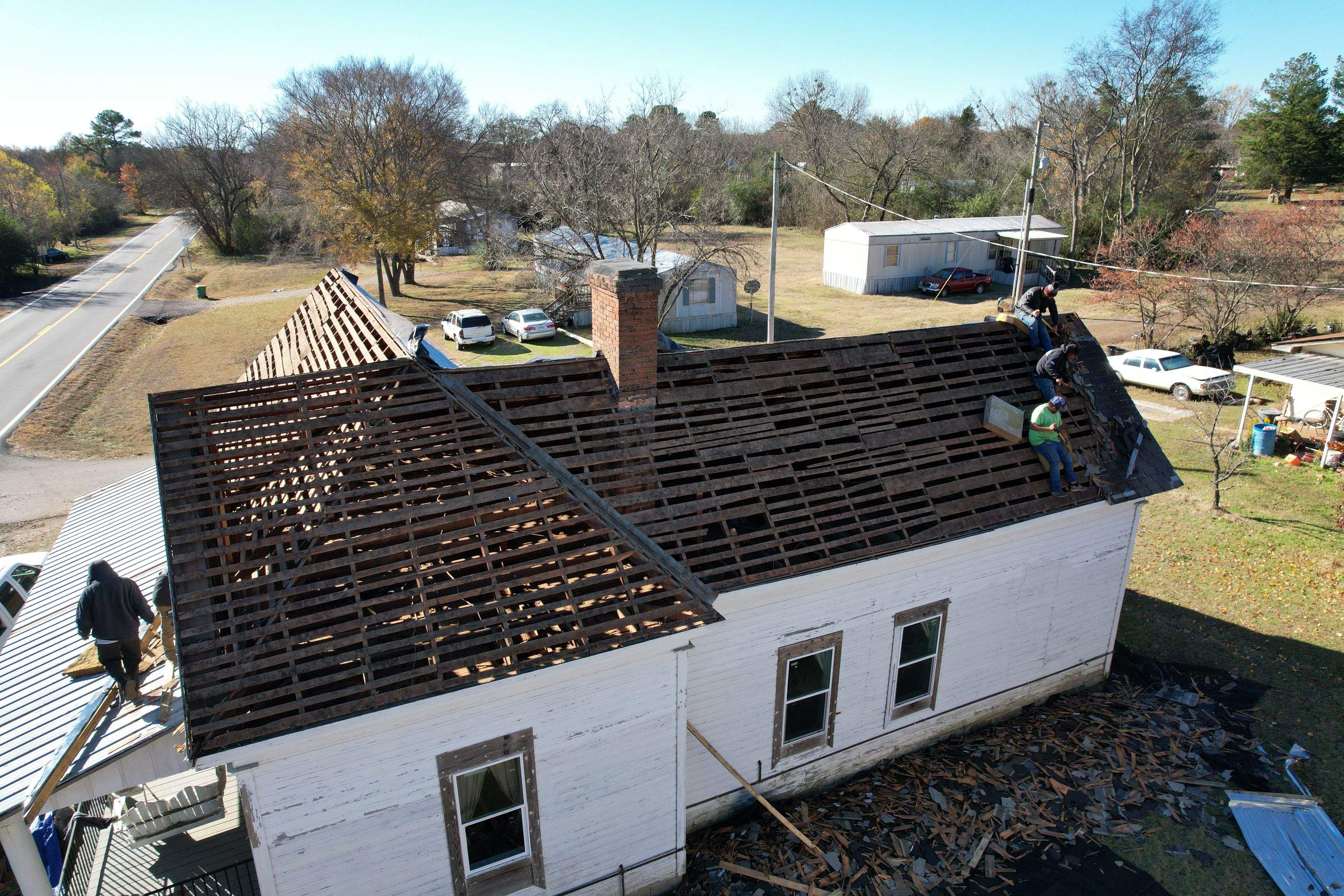 Residential Roof Replacement in Nashville, AR by Hostetler Roofing