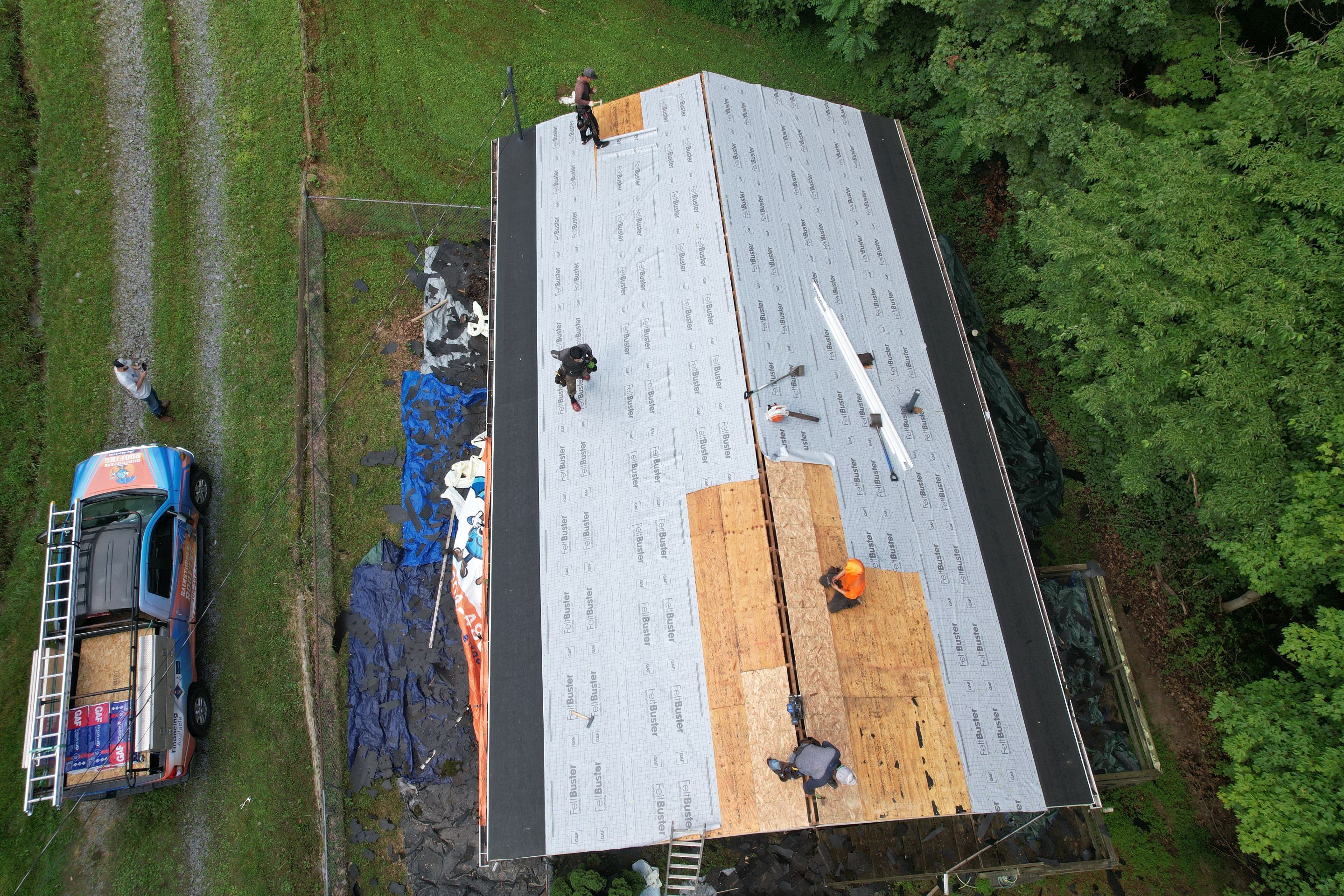 Residential Roofing Installation using GAF Timberline HDZ Charcoal by Rainstoppers Roofing