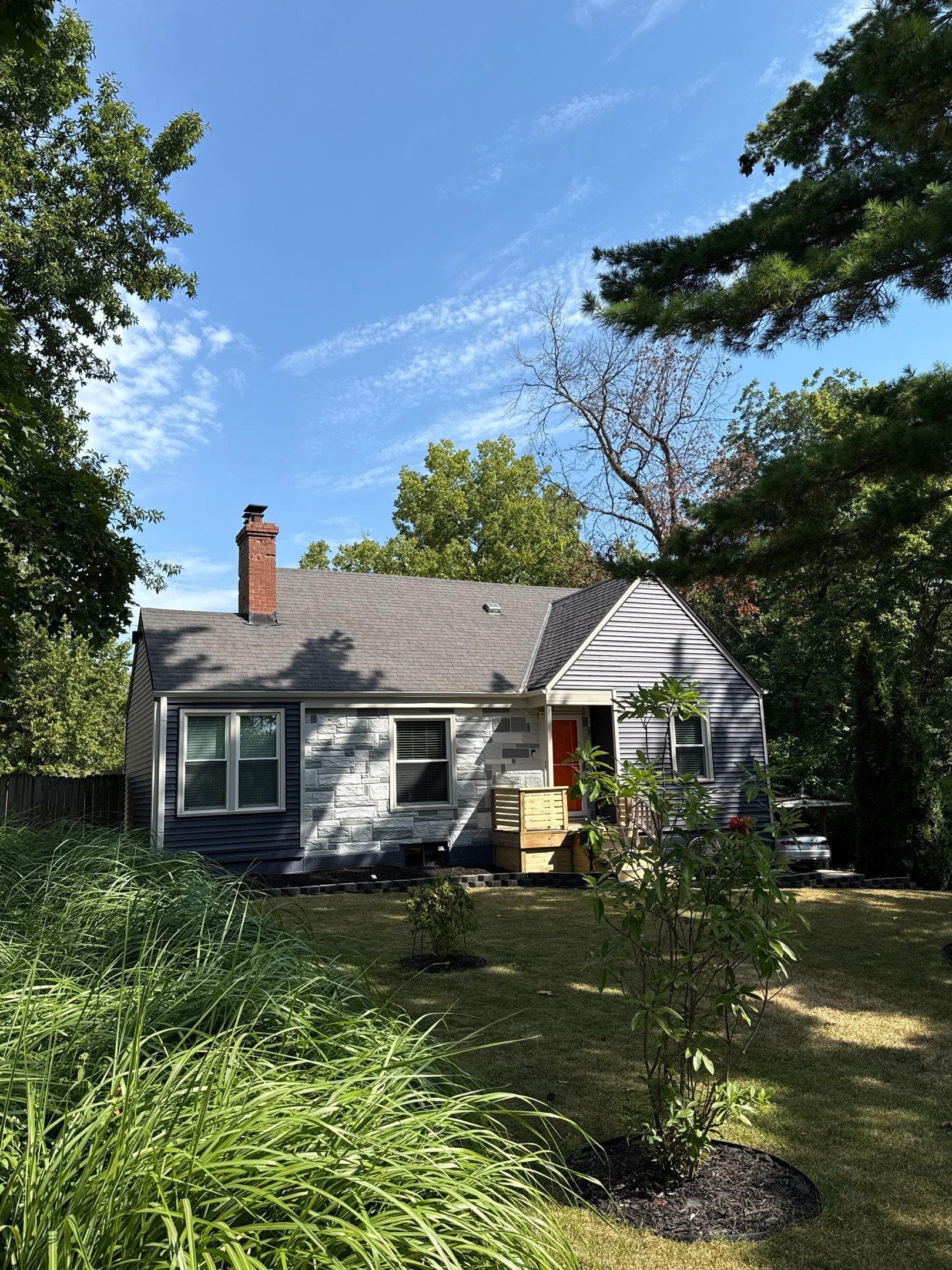 Kansas City Indigo Insulated Craneboard Siding and Window Replacement Project in Kansas City by EEC Windows, Siding & Roofing
