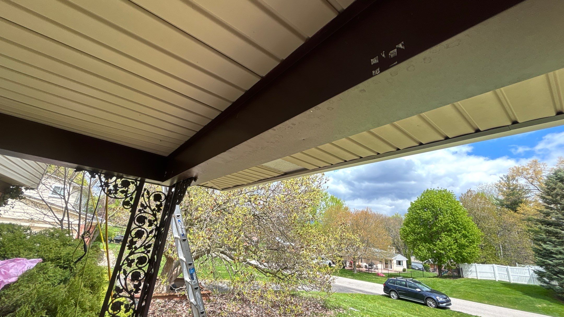 Roof Replacement using Owens Corning Tru Definitions by 180 Contractors