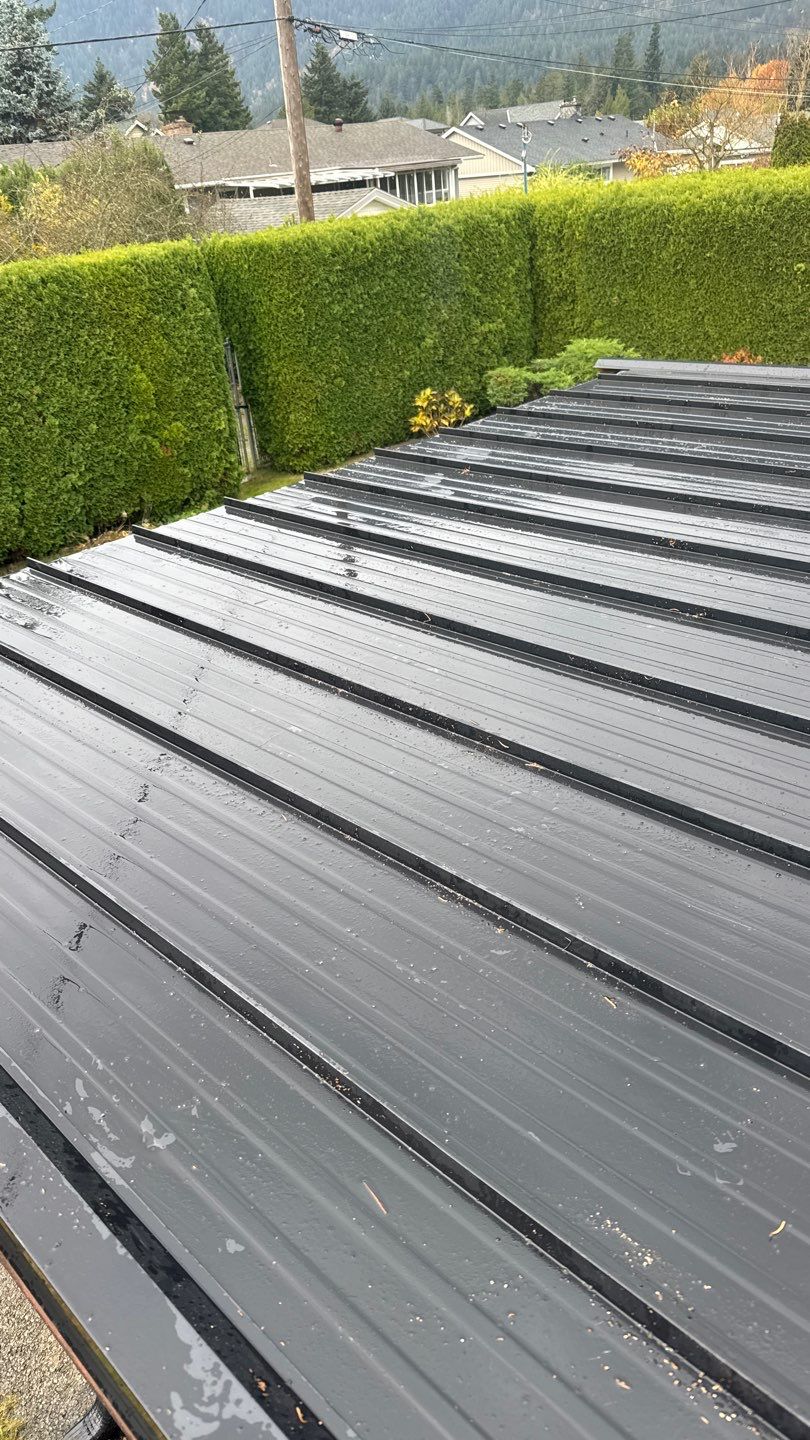 Residential Reroof Shingle - Shakewood by Top Notch Roofing Inc