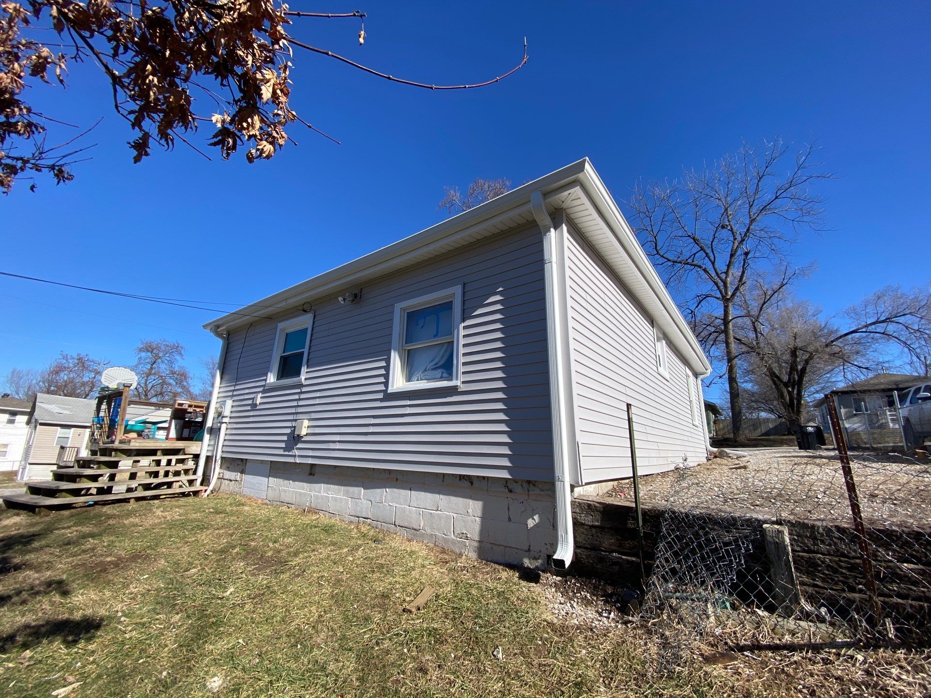 Siding Installation using Exterior Portfolio Vinyl Siding by EEC Windows, Siding & Roofing