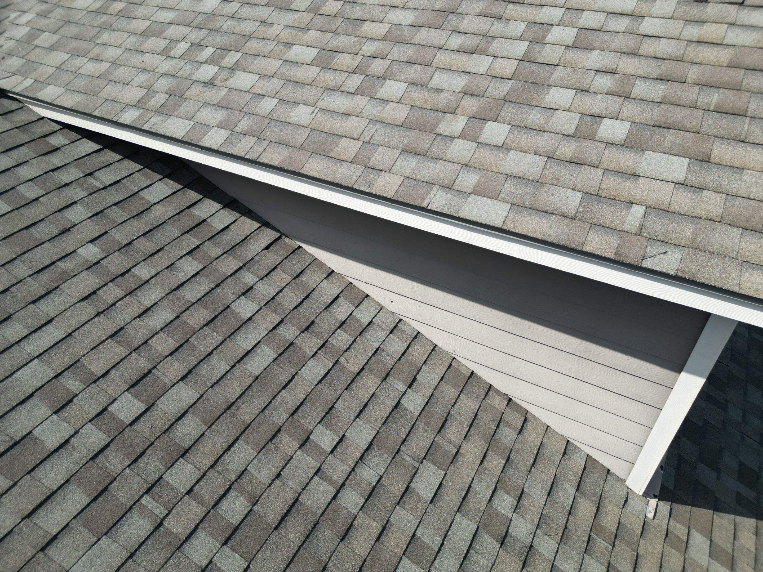 Driftwood - Owens Corning TruDefintion Duration by RoofsOnly.com