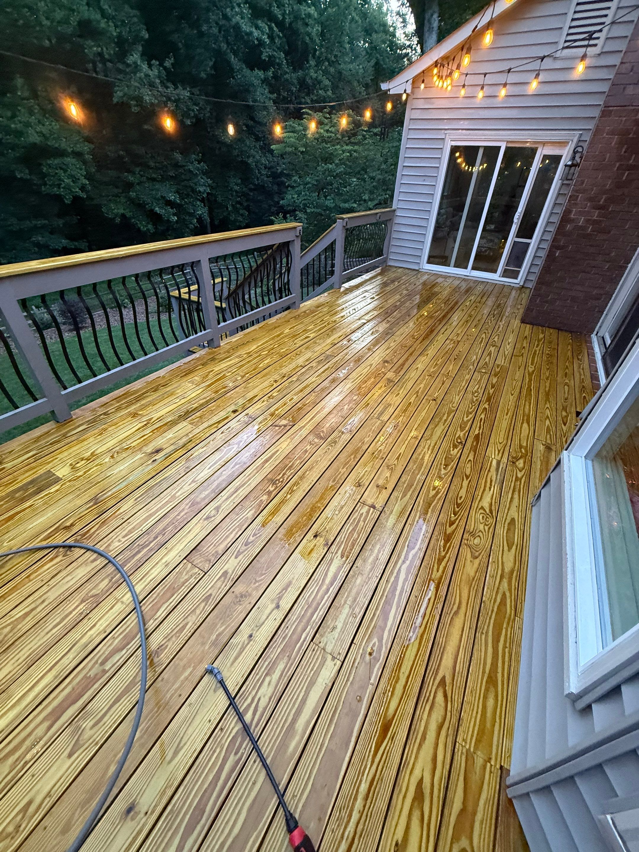 Wood Deck using Wood Sealant by DuraSeal