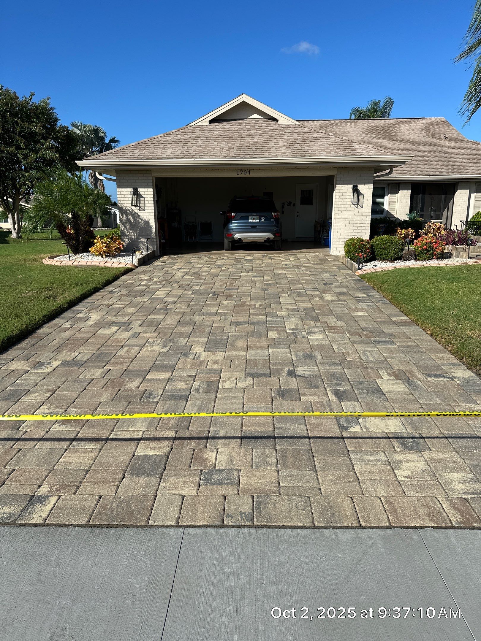 Driveway and Walkway Paver Cleaning and Sealing in Sun City Center by Supreme Paver Experts