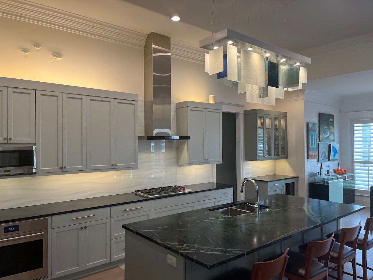 Kitchen Remodel using IMAGIO Solid Glass Backsplash by IMAGIO