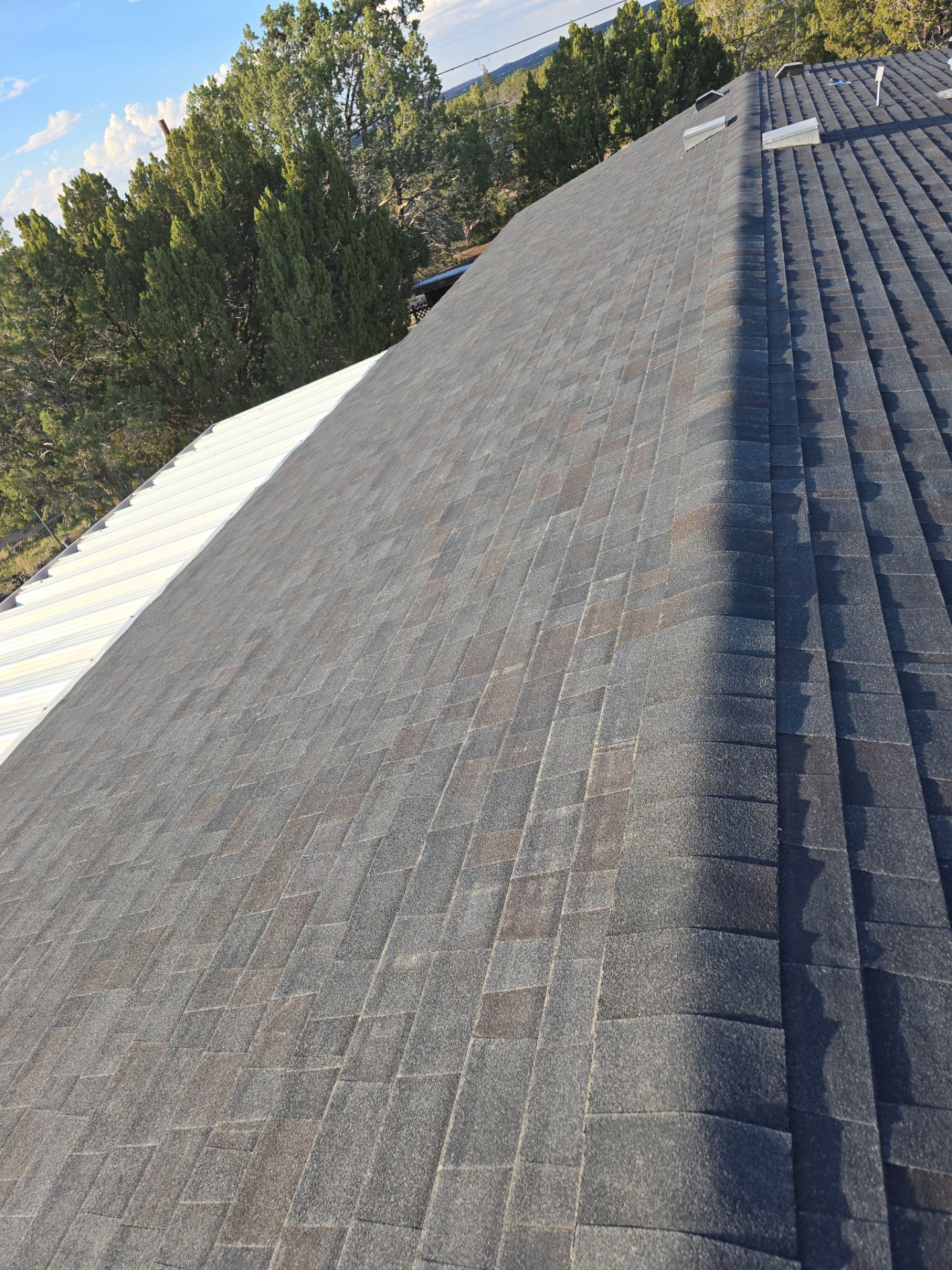 Black Oak Project in White Mountain Lakes by Slade Roofing