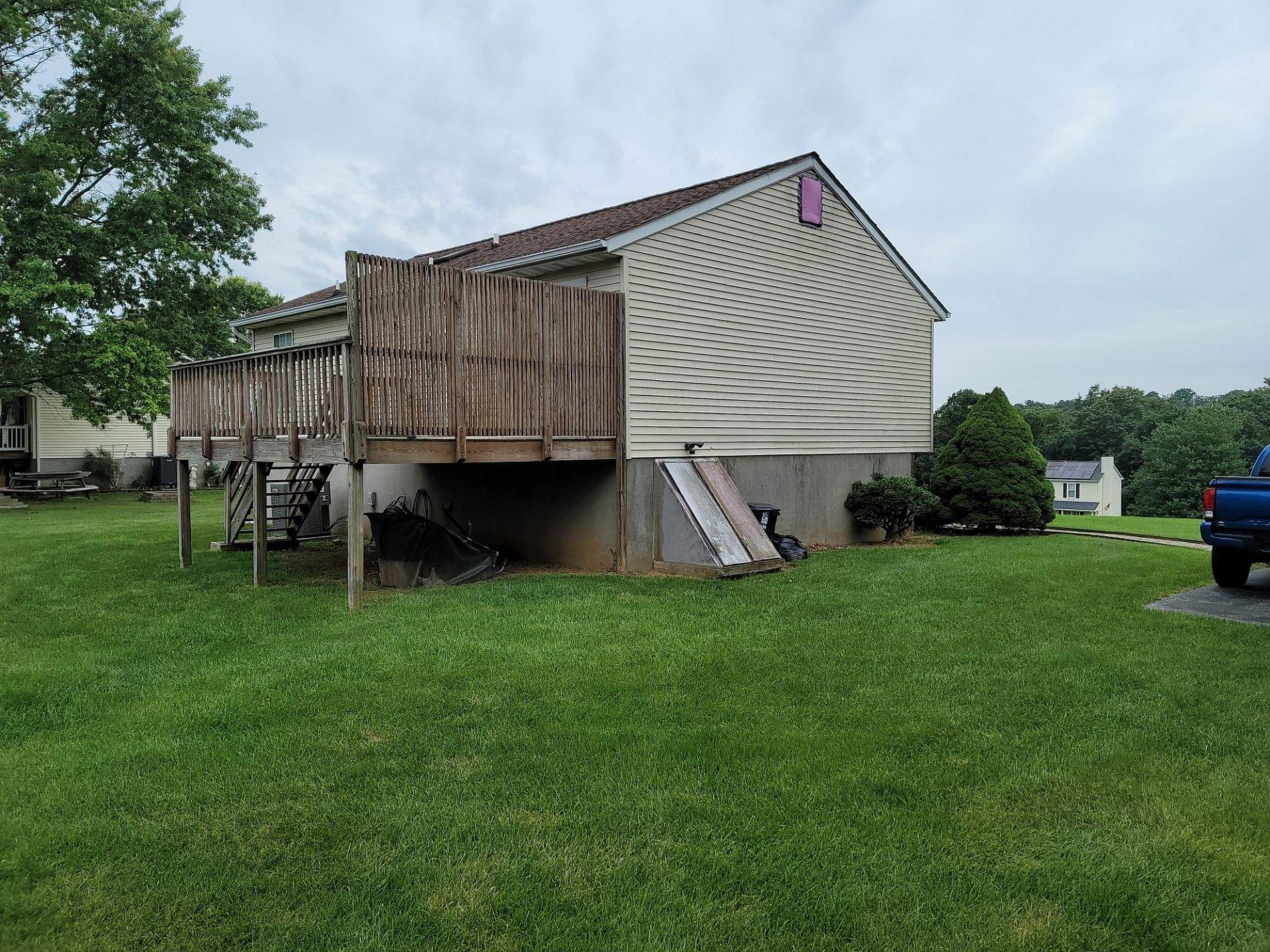 Roof, Siding & Deck Replacement by Roof Right Inc
