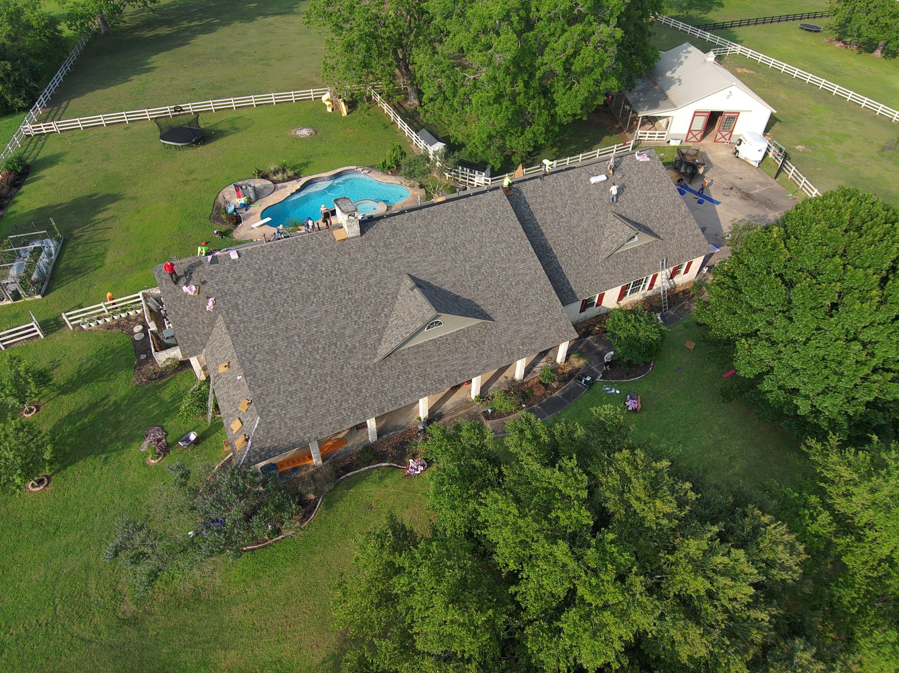Residential Roofing Installation using Owen's Corning Duration (Lifetime) Shingles by Roof Repair Company