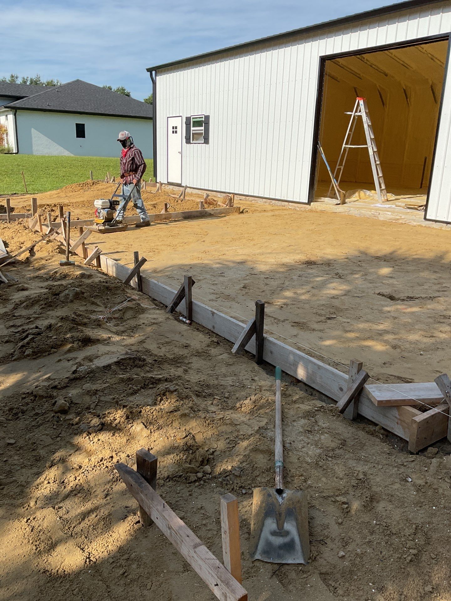 A project for the neighbors by Southern Gulf Construction