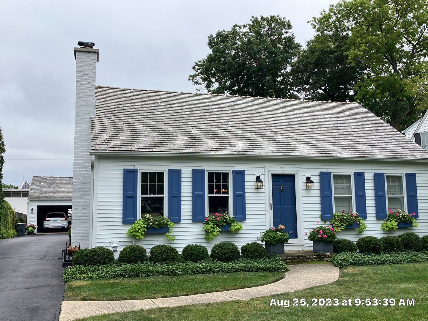 Certainteed Vinyl Siding Installment by Custom Installations