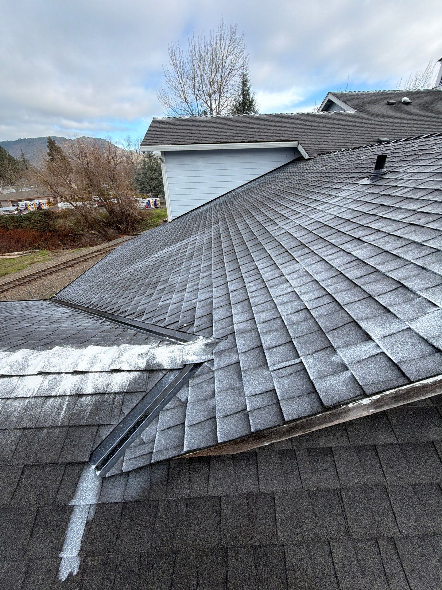 Project in Grants Pass by Roof Maxx of Grants Pass