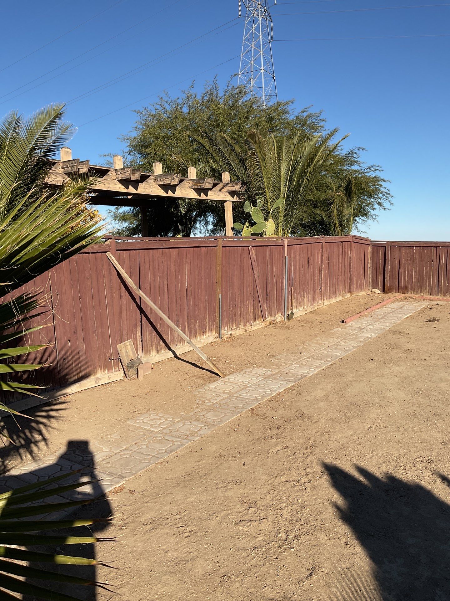 Fence Installation using Vinyl by Fence Guys Inc.