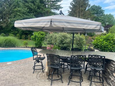 Hanamint Bar Chairs & Cantilever Umbrella 
