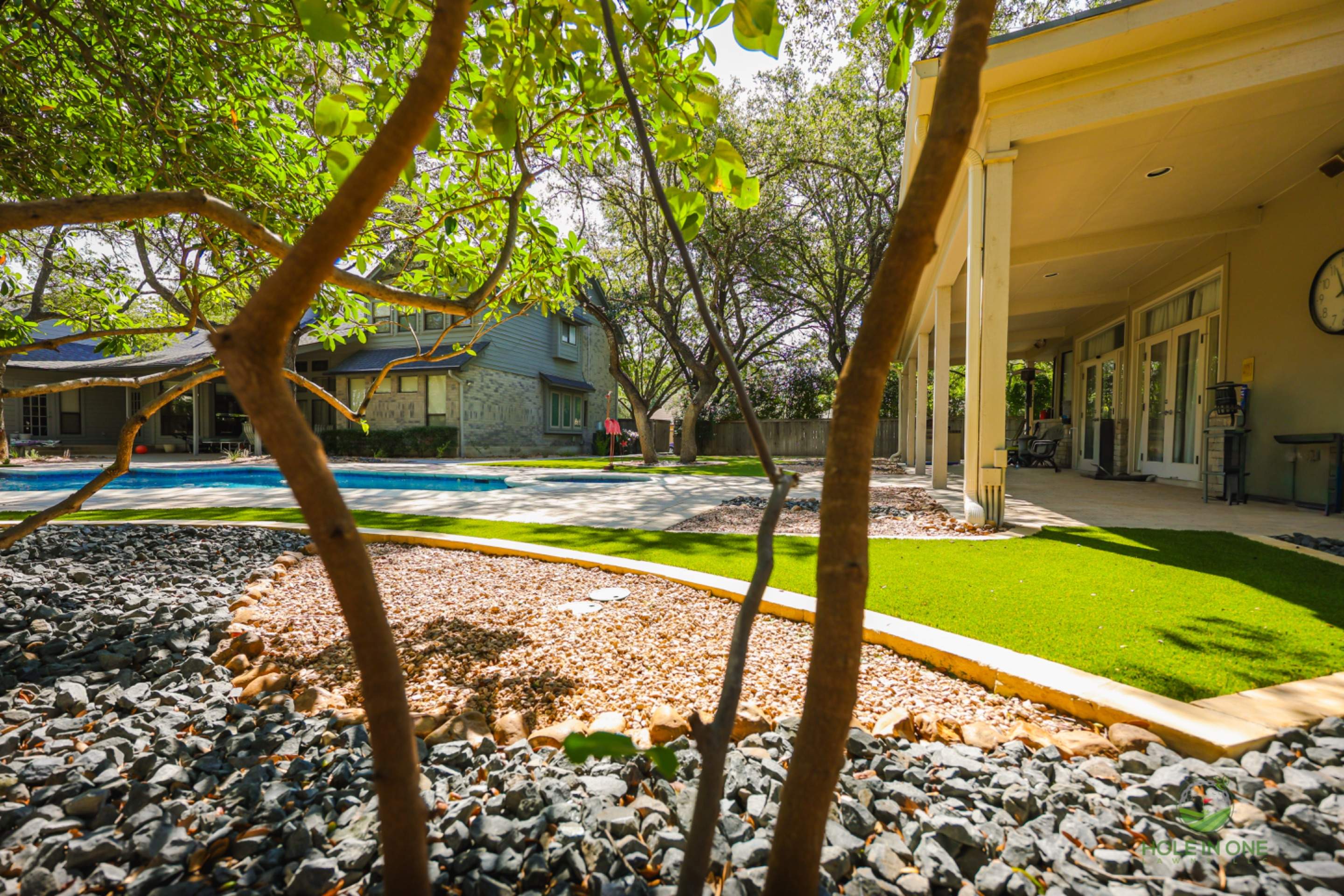 Chase Oak, San Antonio Tx. by Hole In One Lawns, LLC