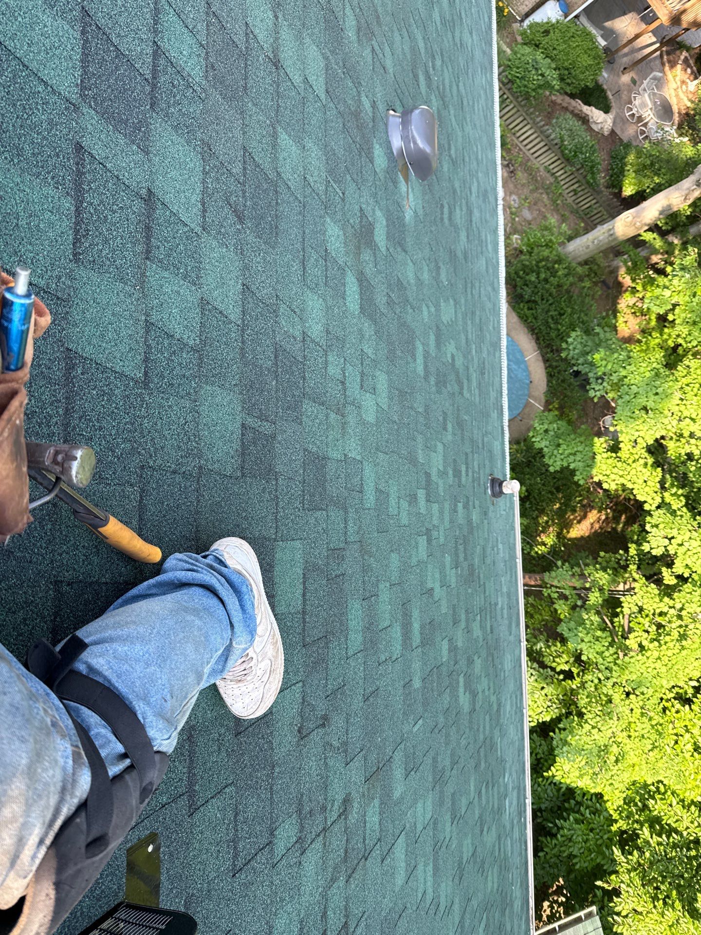 Springfield: Roof Replacement with CertainTeed Landmark Pro in Max Def Evergreen by RM Banning, Inc.