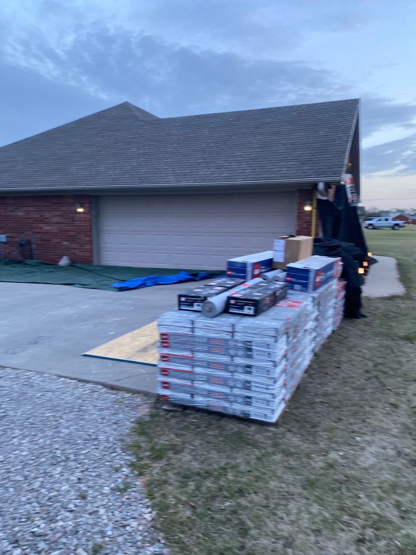New Asphalt Shingle Roof Replacement in Davis, OK by BANA Roofing and Solar Supply