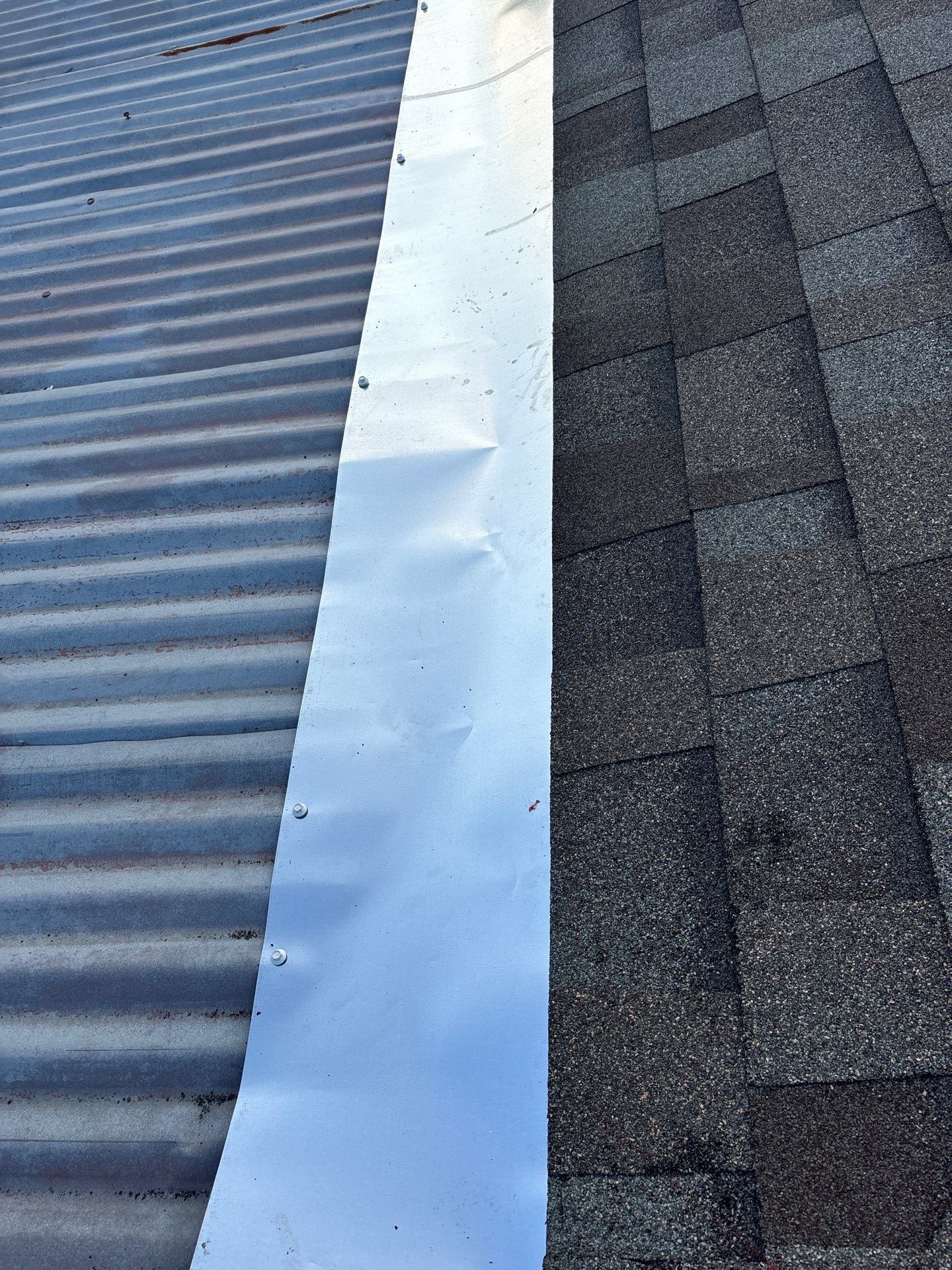 Residential Roofing Installation using Owen's Corning Duration (Lifetime) Shingles by Roof Repair Company
