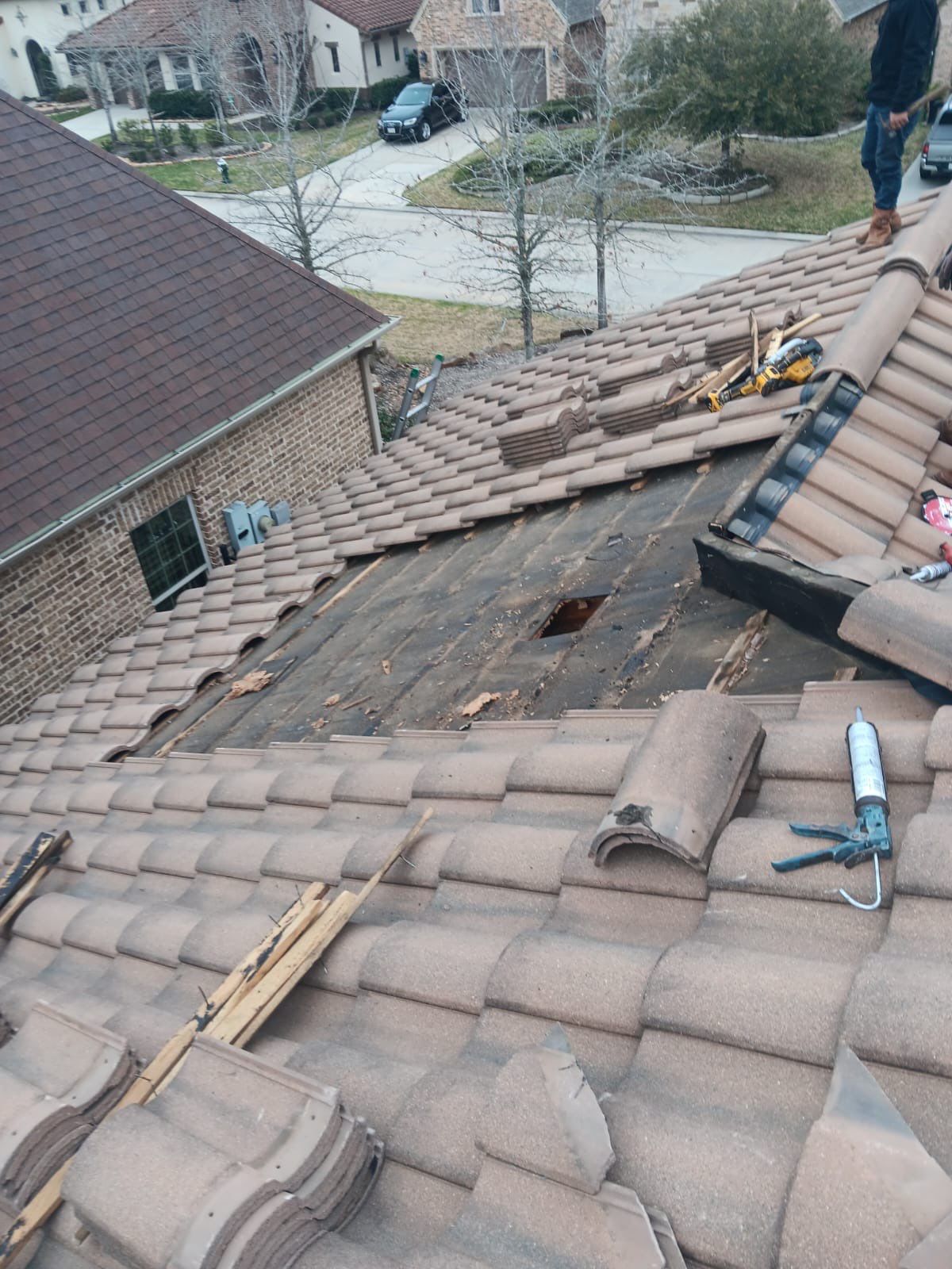 Tile Roof Repair by Roof Repair Company