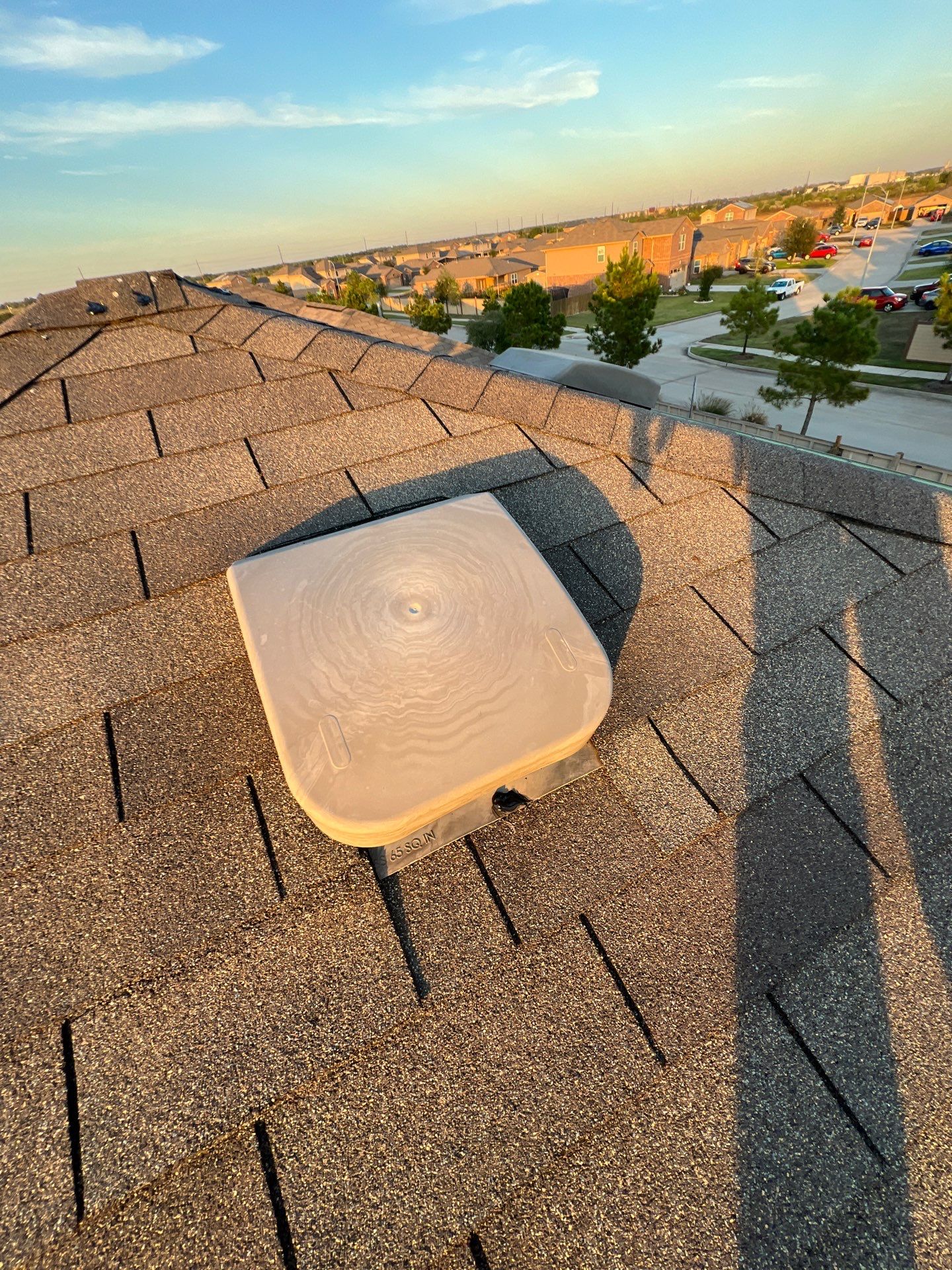 Hail Damage using Owen's Corning Duration (Lifetime) Shingles by Roof Repair Company
