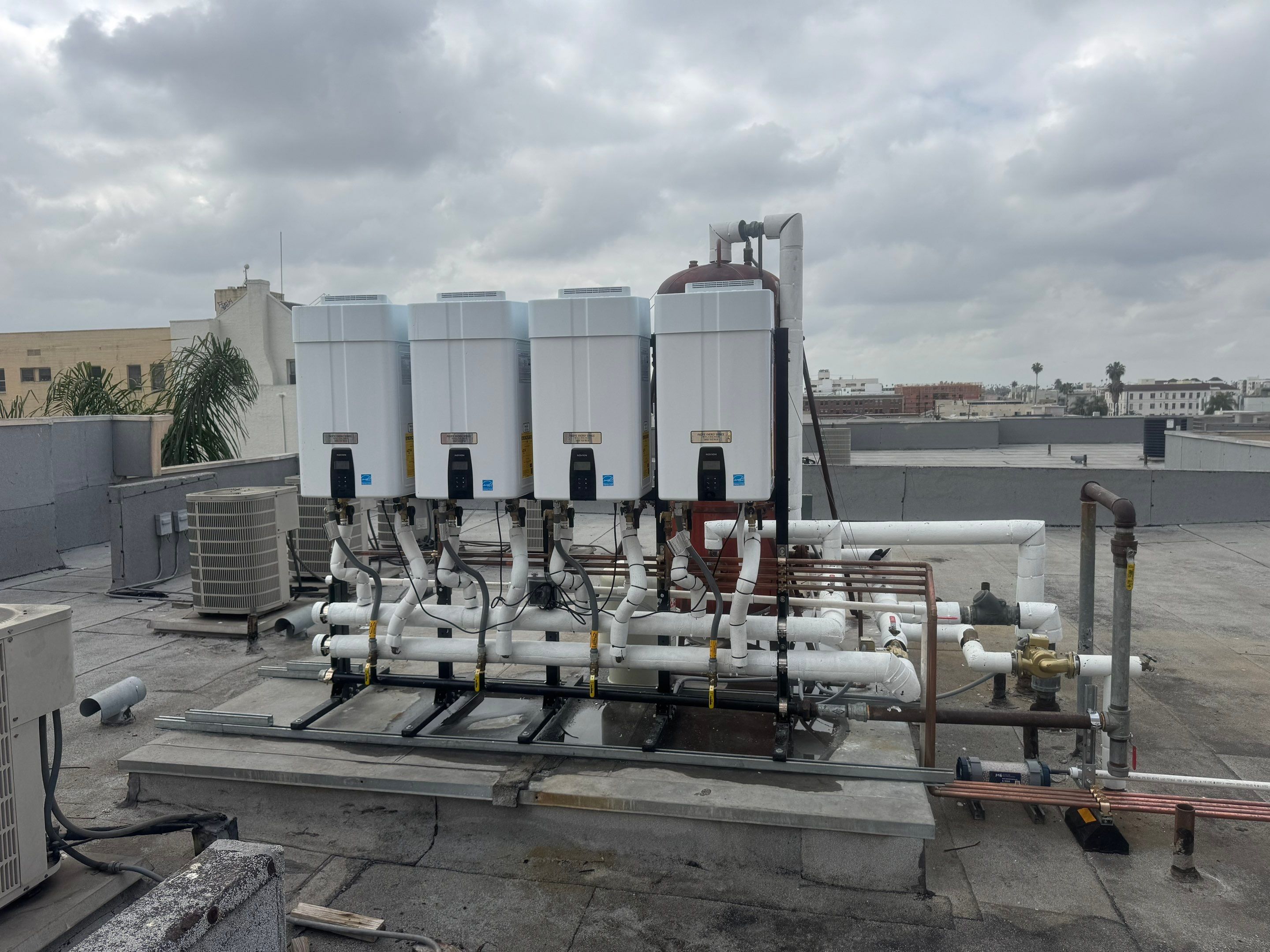 747 S Ardmore Ave by Current Energy 