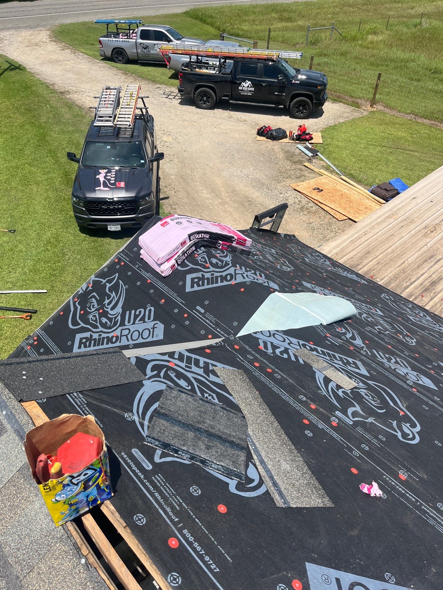 Residential Roofing Installation using Owen's Corning Duration (Lifetime) Shingles by Roof Repair Company