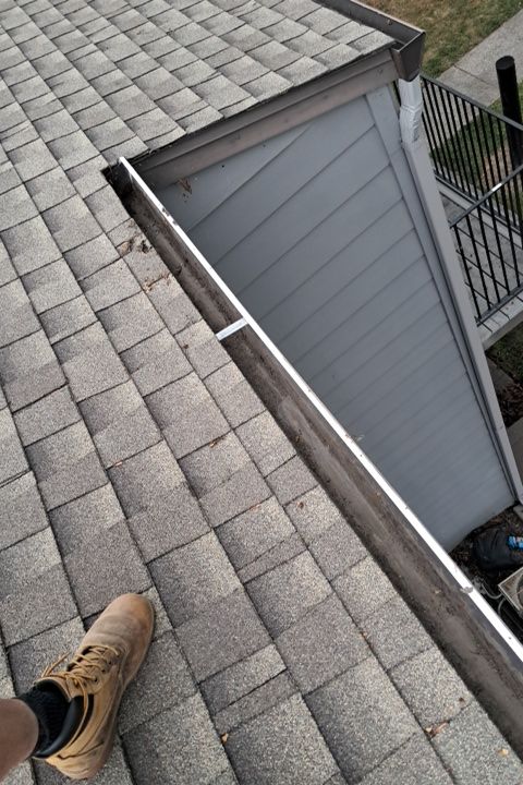 Commercial gutter cleaning Modesto, CA after photo with clean gutters