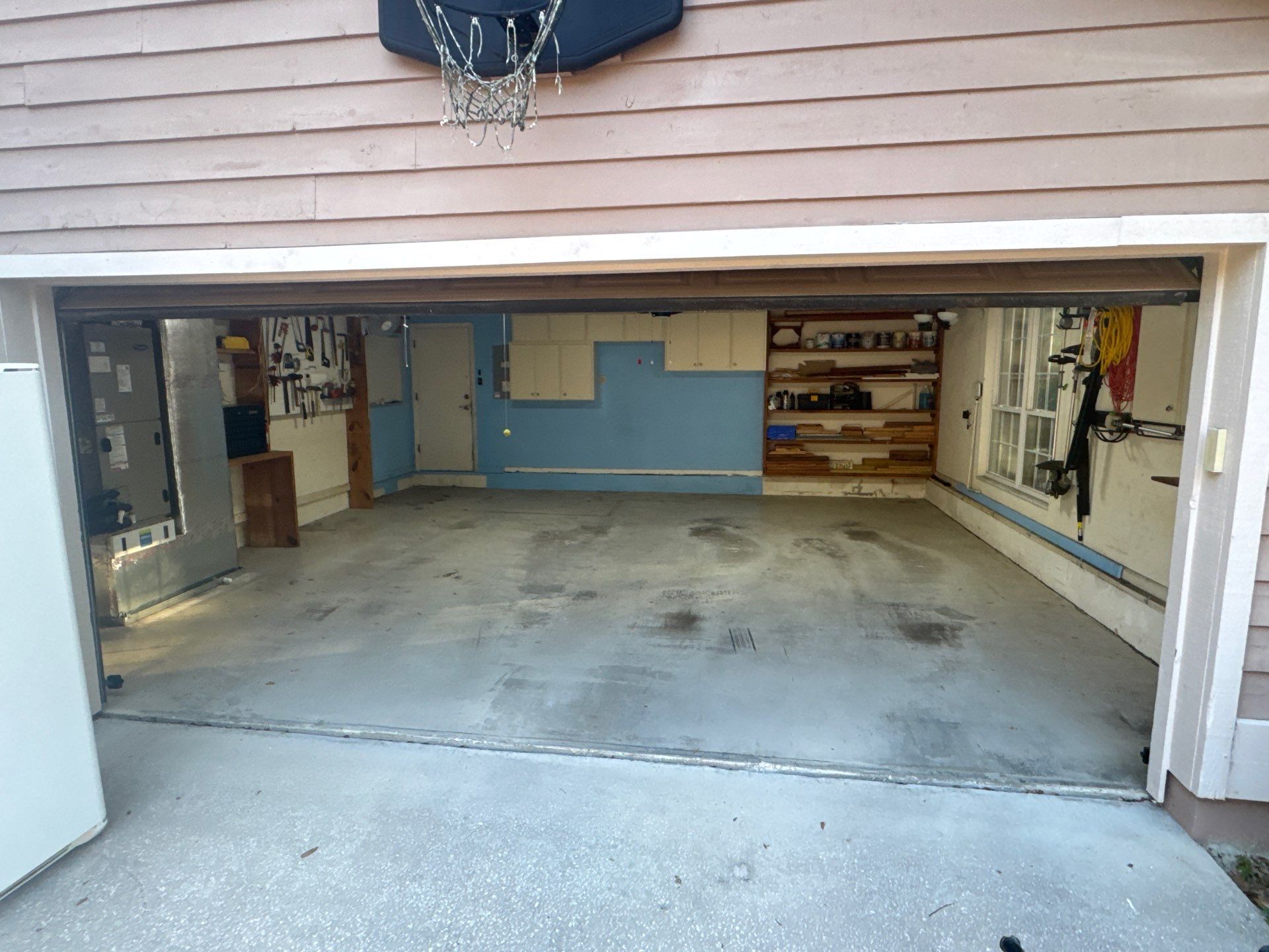 Garage Project in Gainesville, FL in Tidal Wave by Cross Creek Concrete Coatings