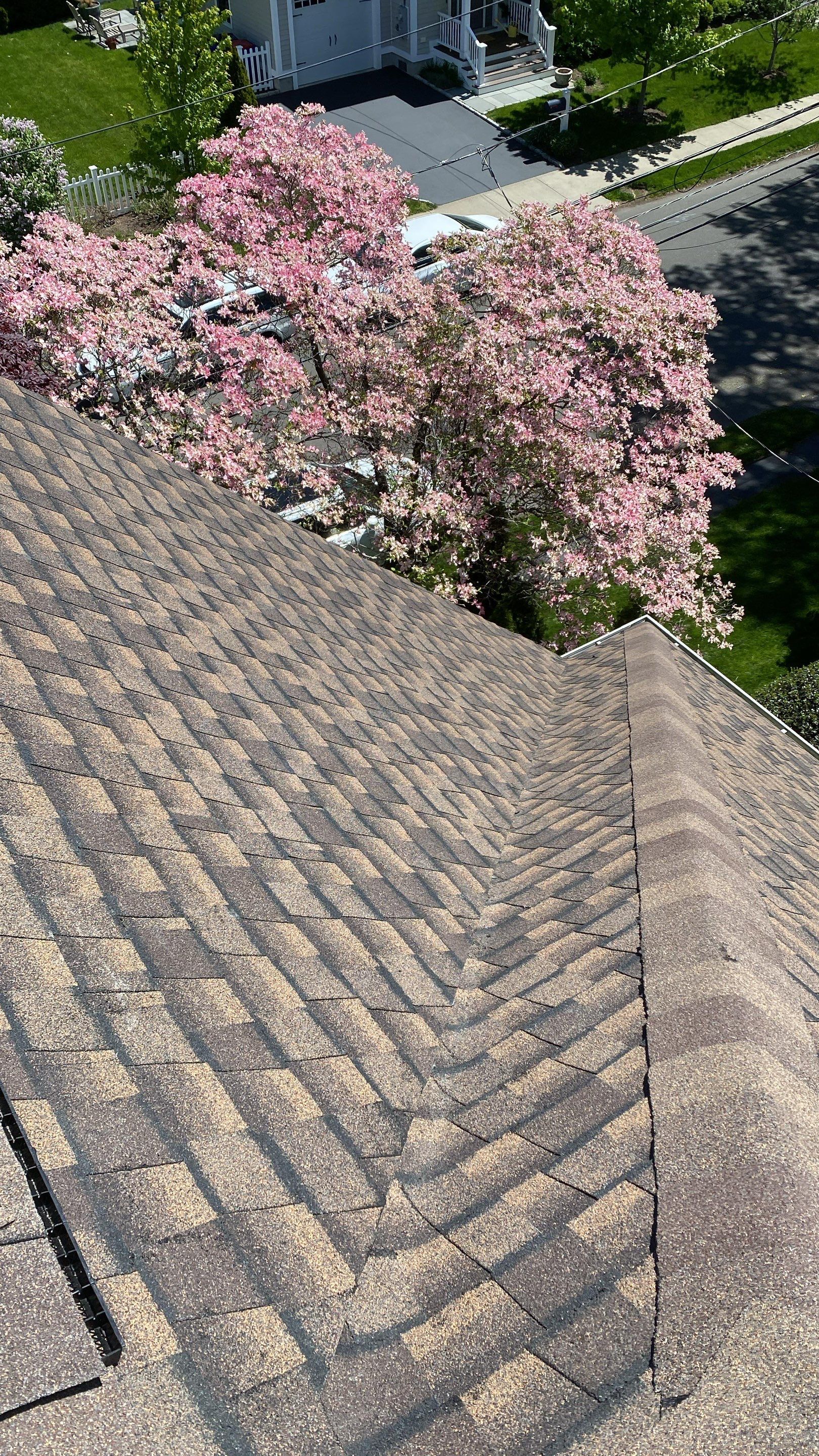 Fairfield customer gets brand new beaautiful GAF roof by DiGiorgi Roofing and Siding Inc