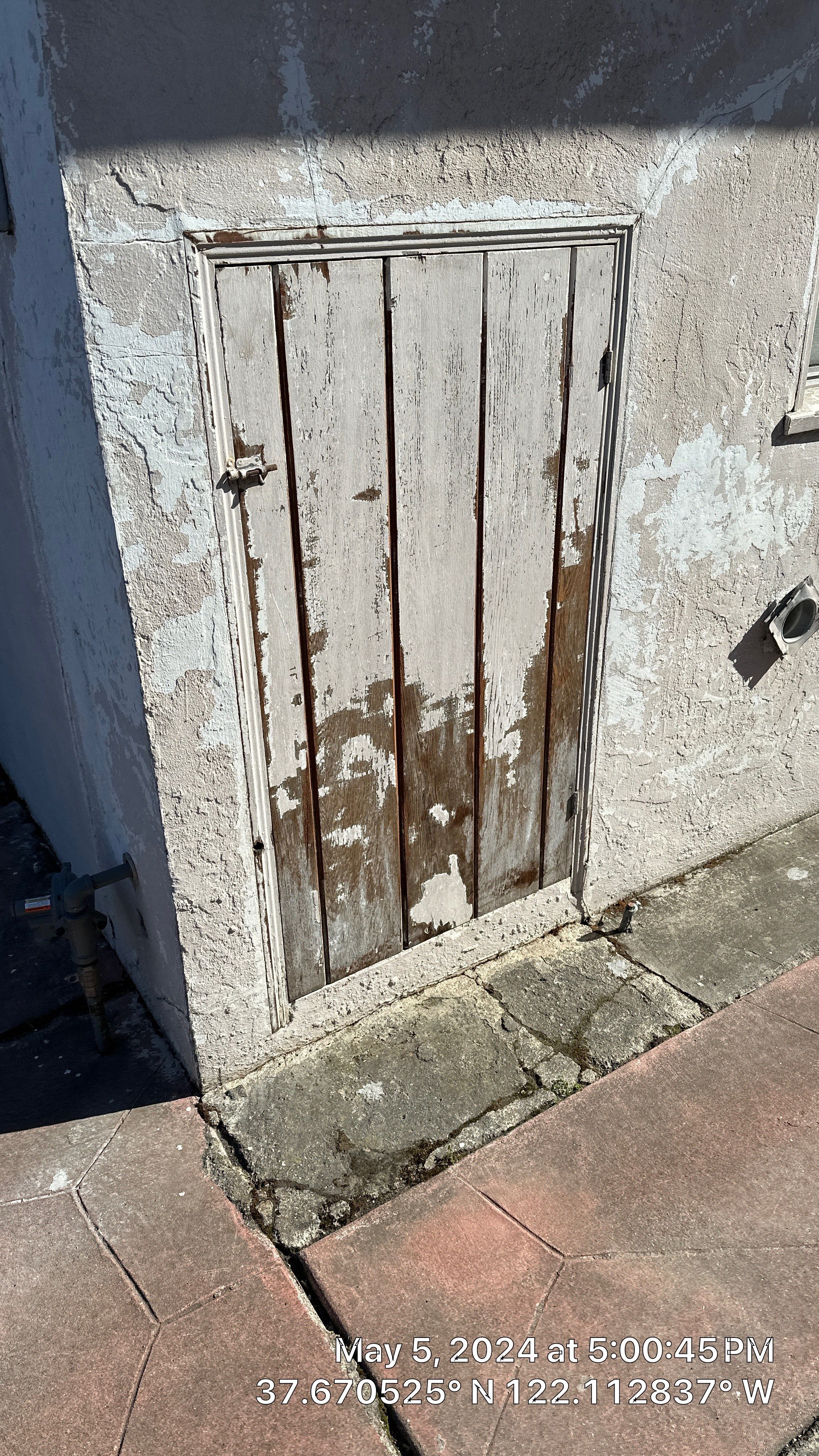 Interior- exterior Painting Hayward  by Herrera’s Bay Area Painting inc.