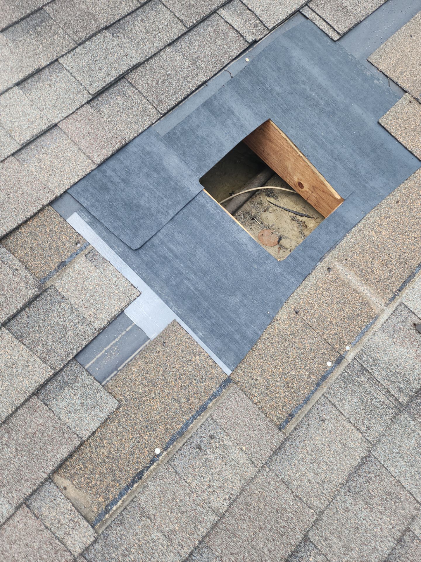 Hail Damage using Owen's Corning Duration (Lifetime) Shingles by Roof Repair Company