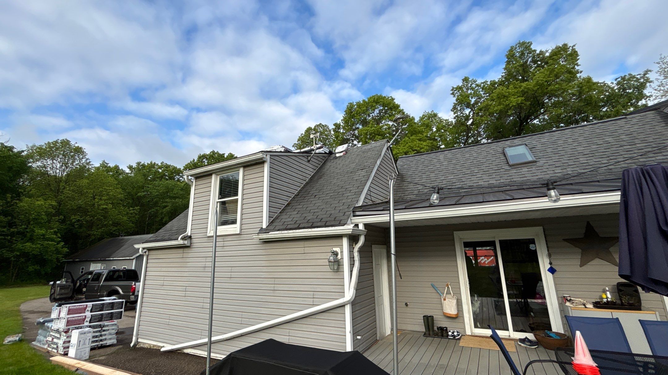 Roof Replacement using Atlas Pinnacle Pristine Pewter by 180 Contractors