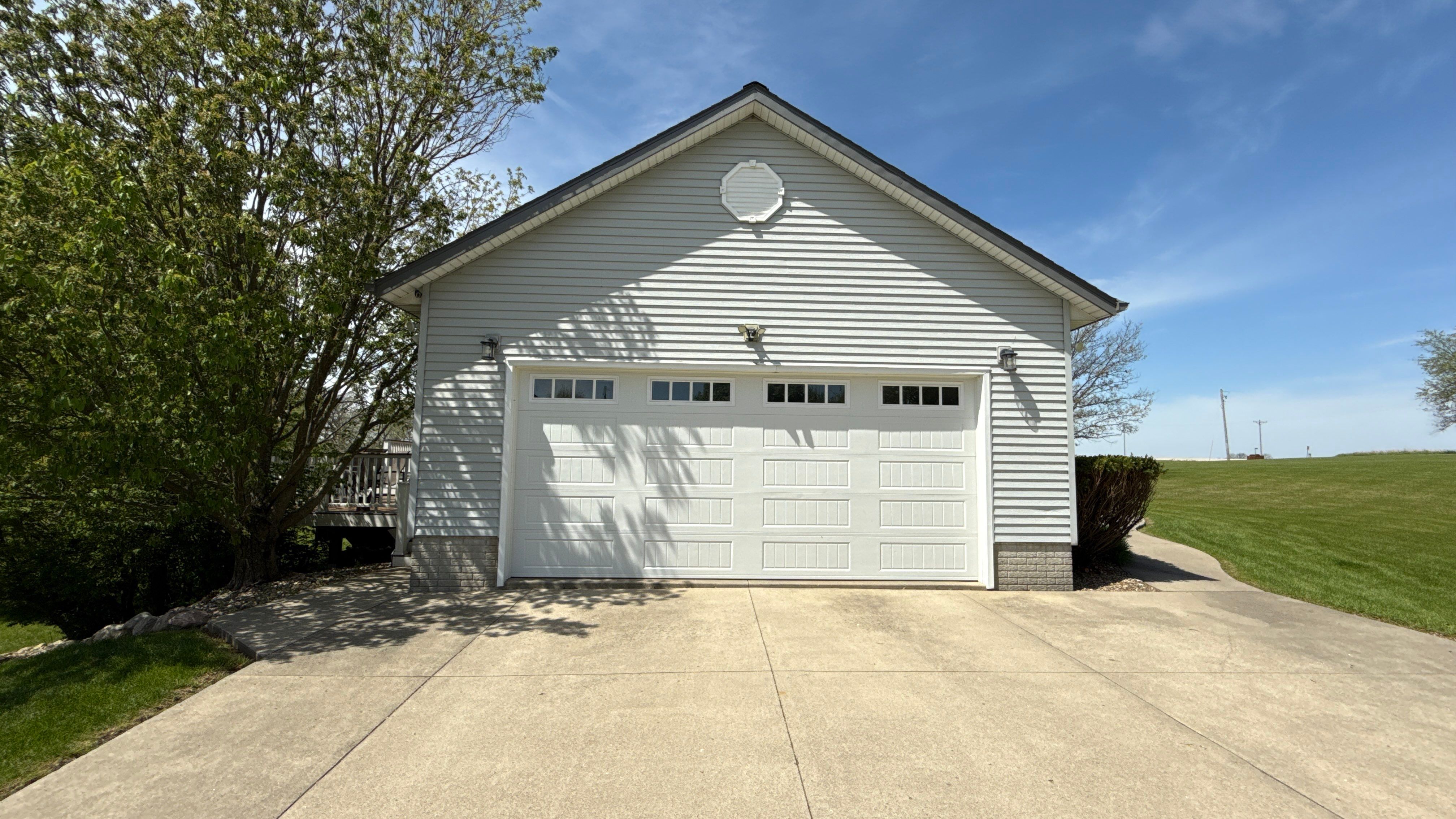 Siding and window replacement by United Windows and Siding LLC