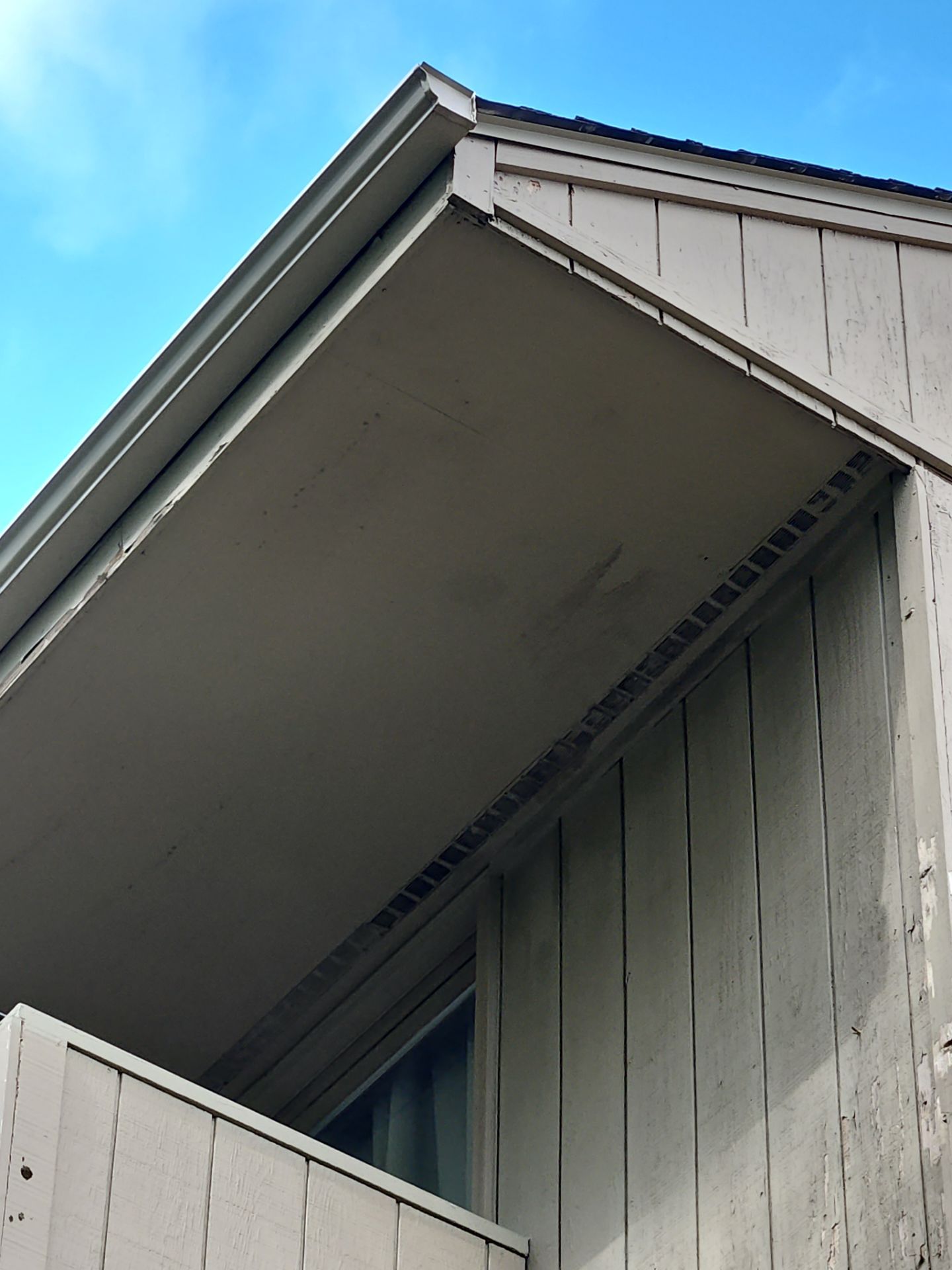 Sombreros Roofing featured photo.