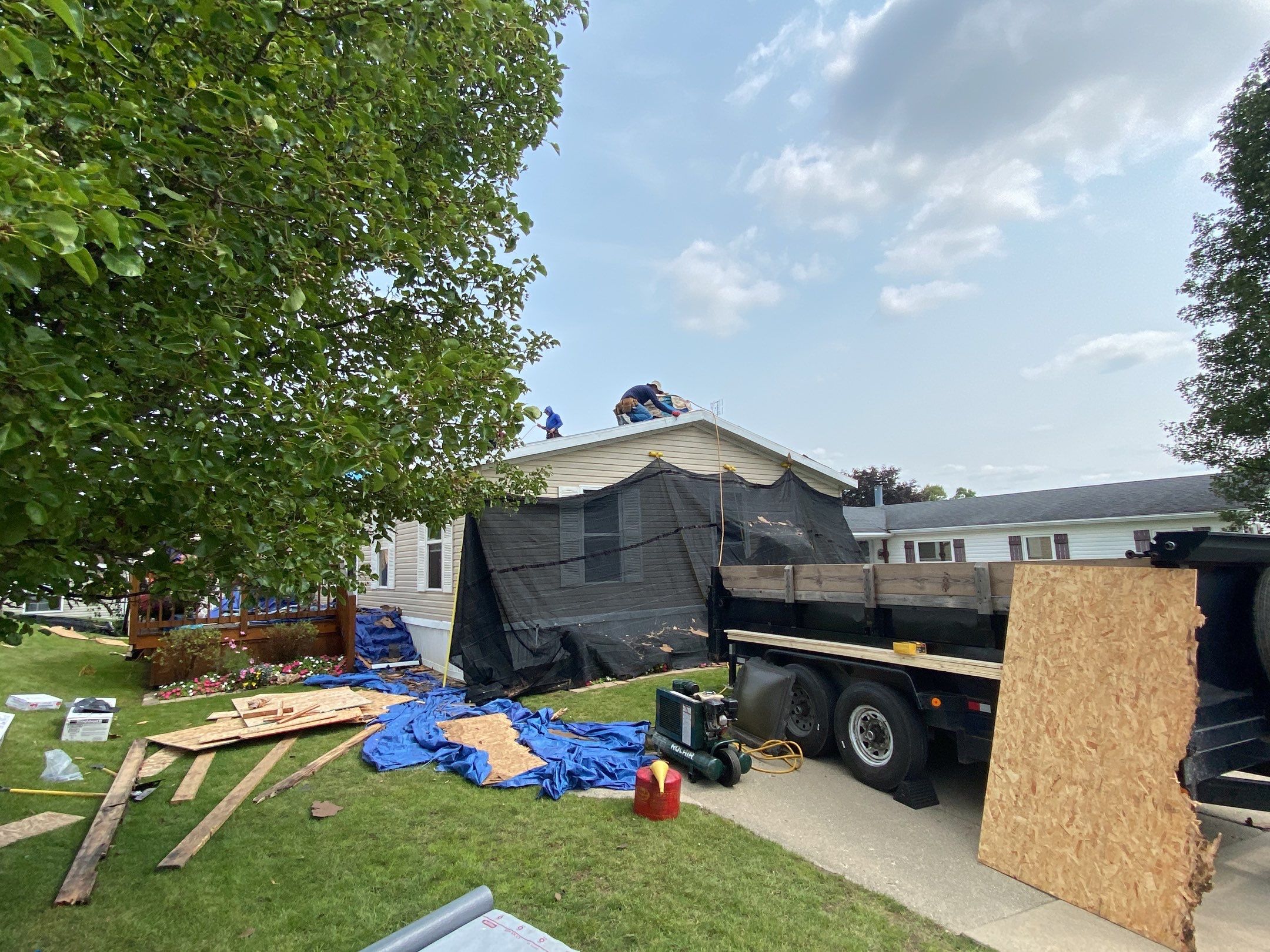 Roof Replacement using CertainTeed Landmark by 180 Contractors