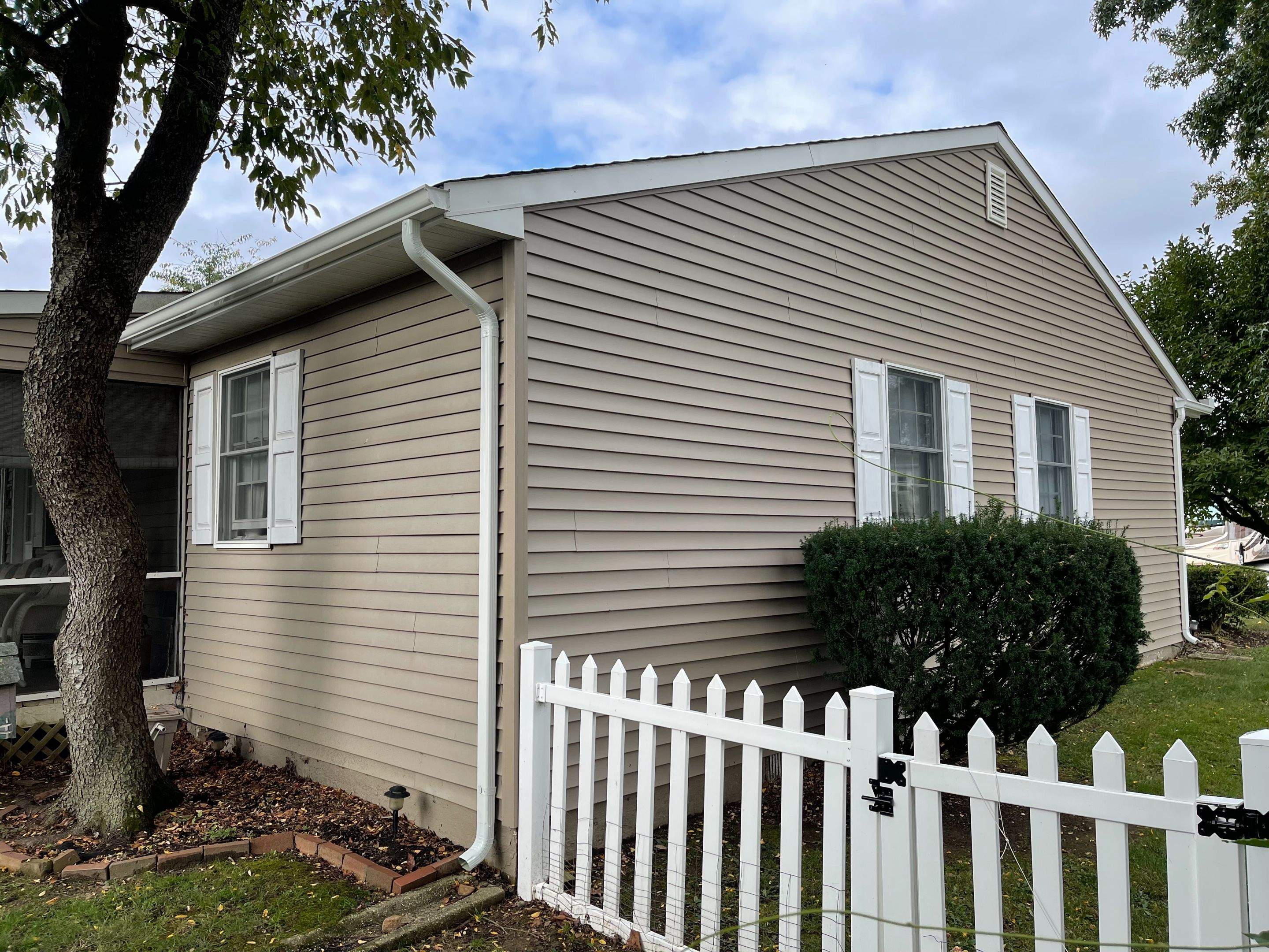 Gutters by Stofan Construction LLC
