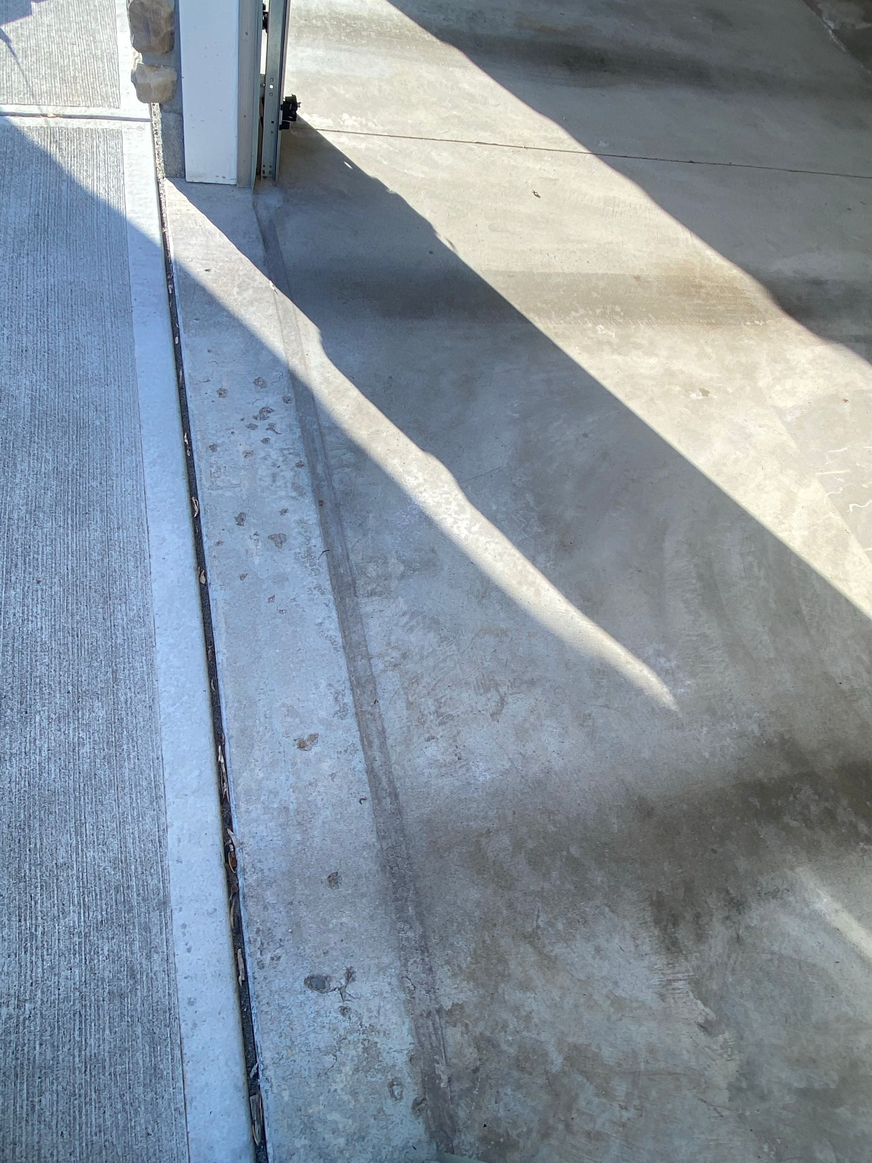 Garage Floor – Flint by Your1DayFloor.com