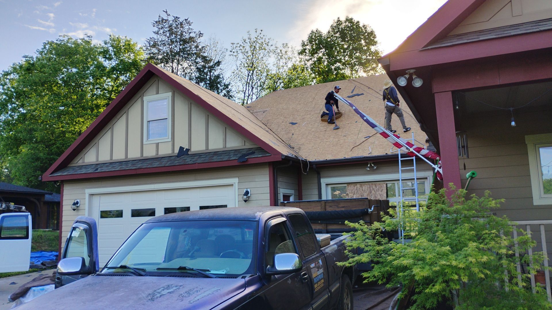 Tony's roof by BROCK BUILDERS 