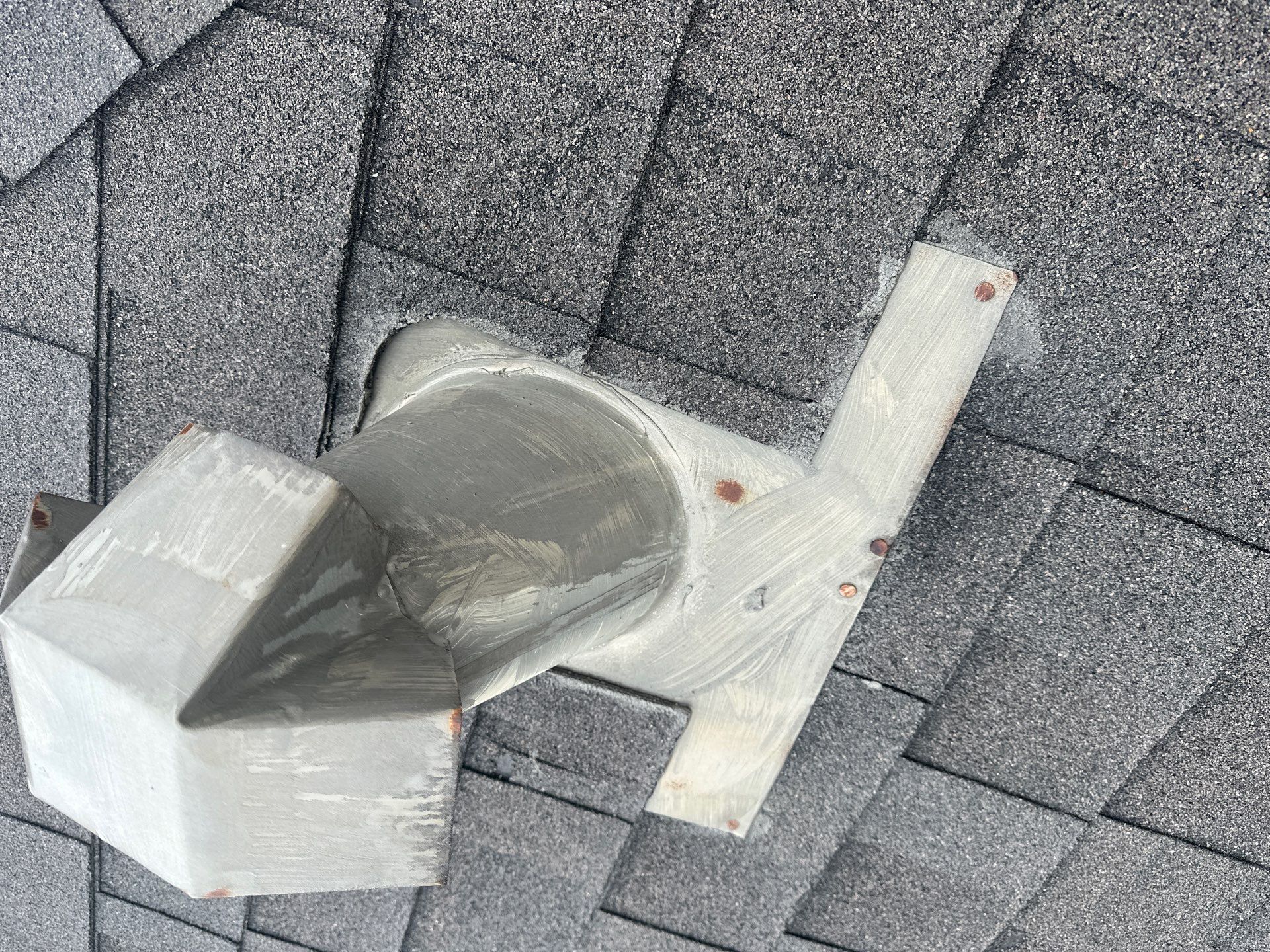 Hail Damage using Owen's Corning Duration (Lifetime) Shingles by Roof Repair Company
