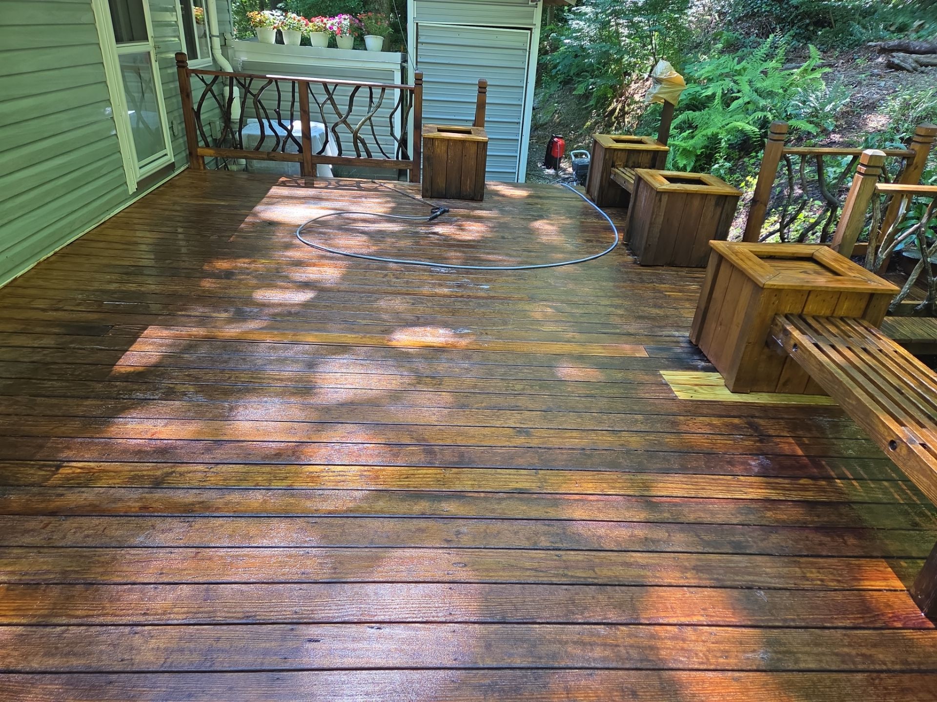 Deck using Wood Sealant by DuraSeal
