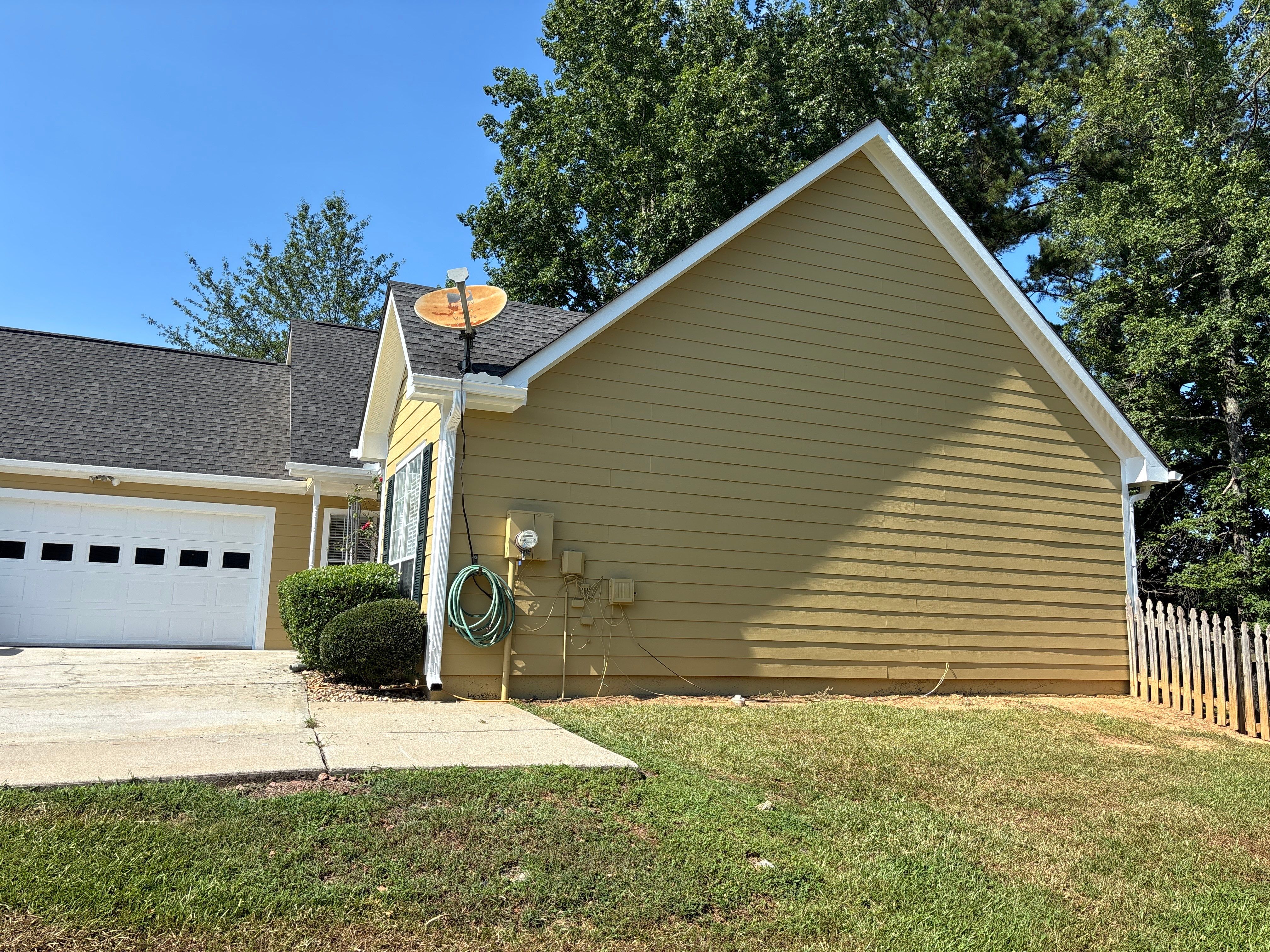 Siding replacement  by Deerfield Roofing LLC