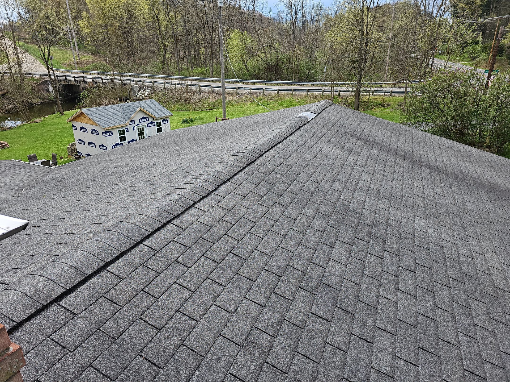 ATLAS PINNACLE COLOR: HEARTHSTONE by Eagle Eye Roofing
