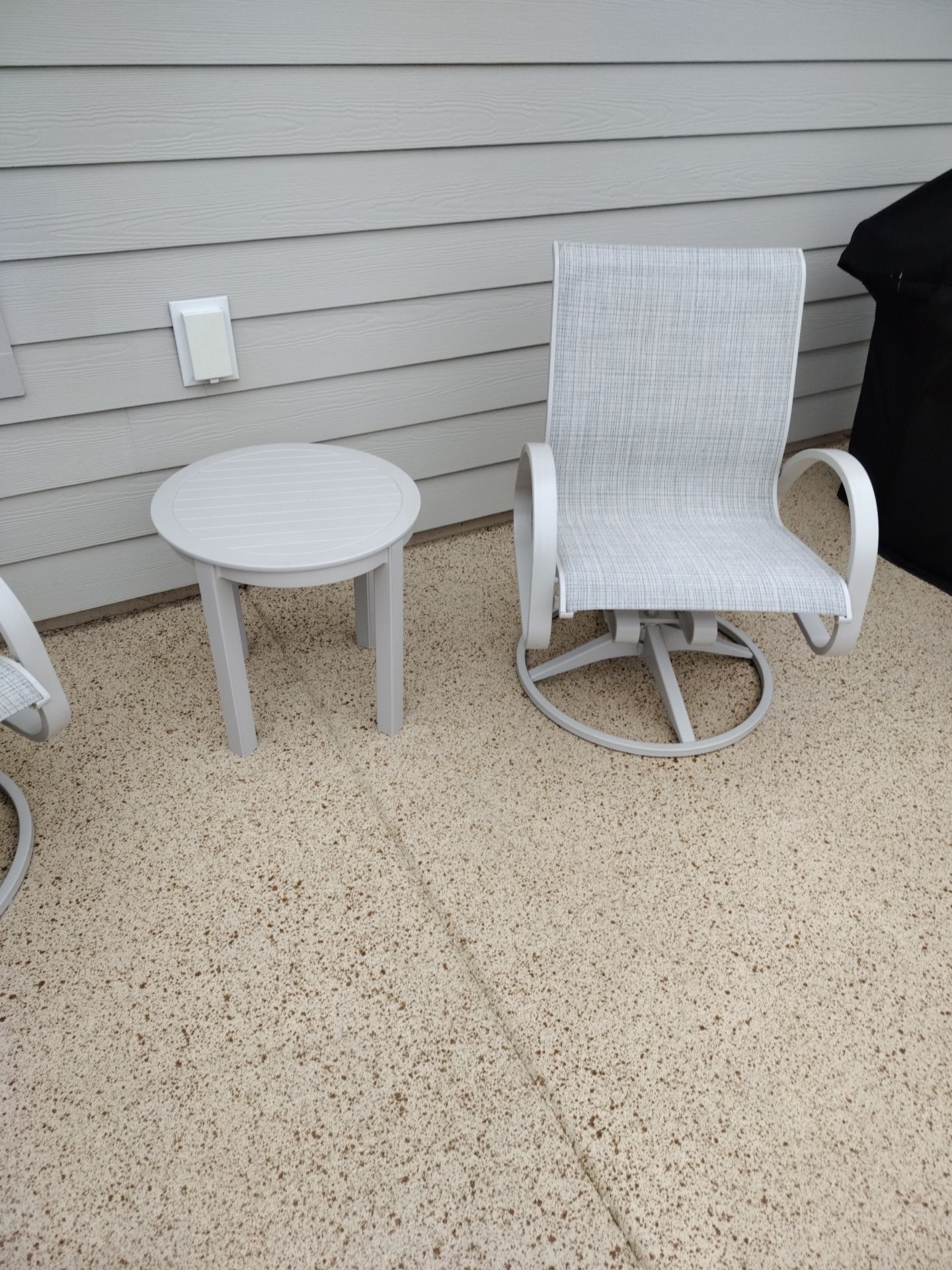 Patio with Claystone  by Innovative Concrete Coatings 