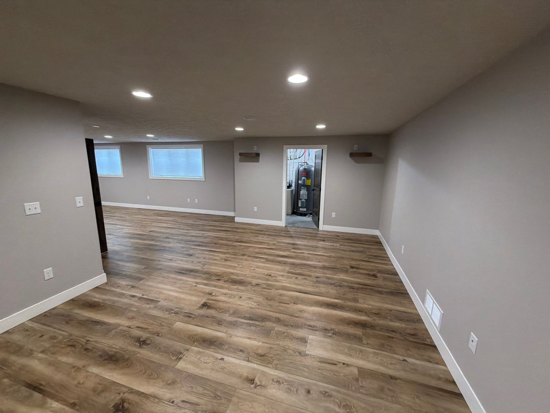 Sioux Falls Interior Finishing by Select Painting, Coatings & Garage Cabinets