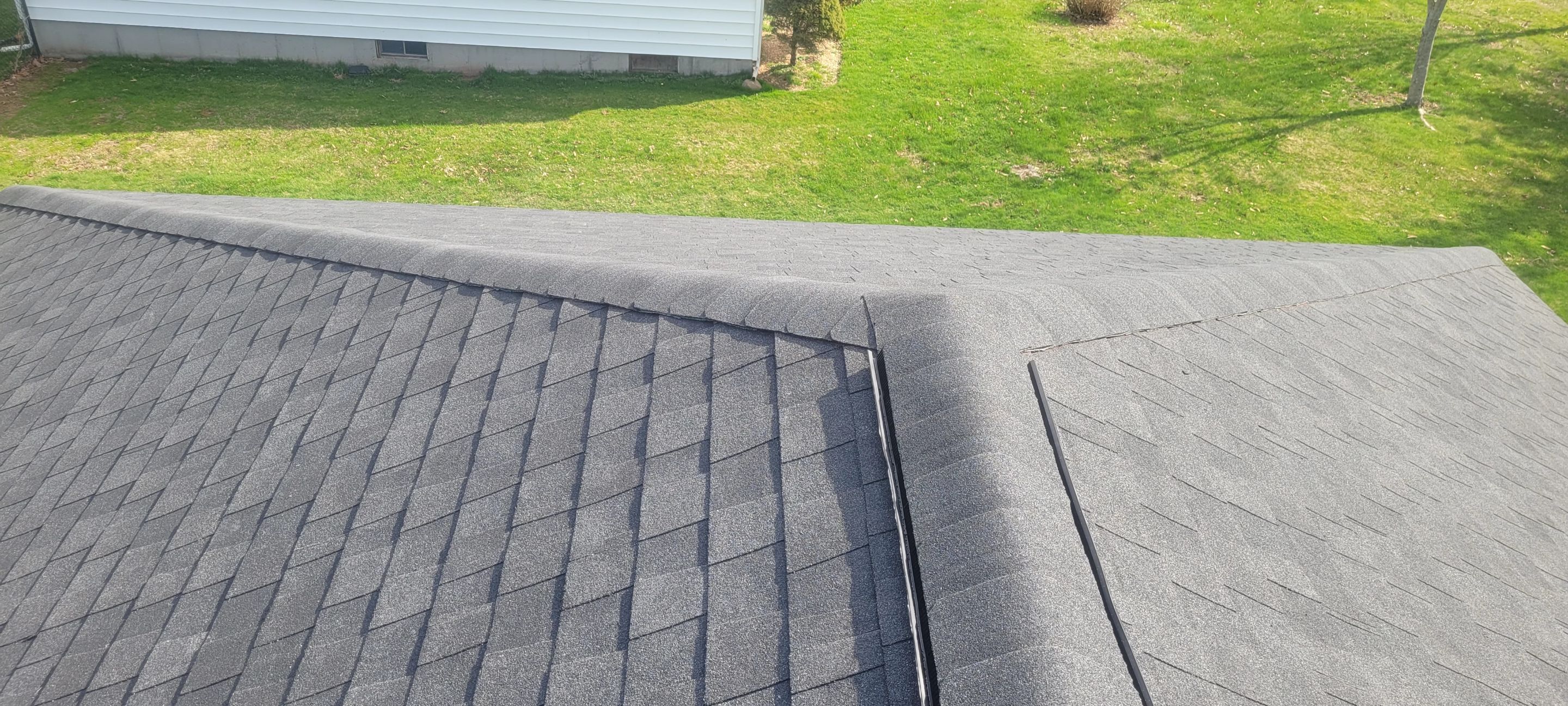 Asphalt shingles professionally installed in Cromwell, CT by DiGiorgi Roofing & Siding INC by DiGiorgi Roofing and Siding Inc
