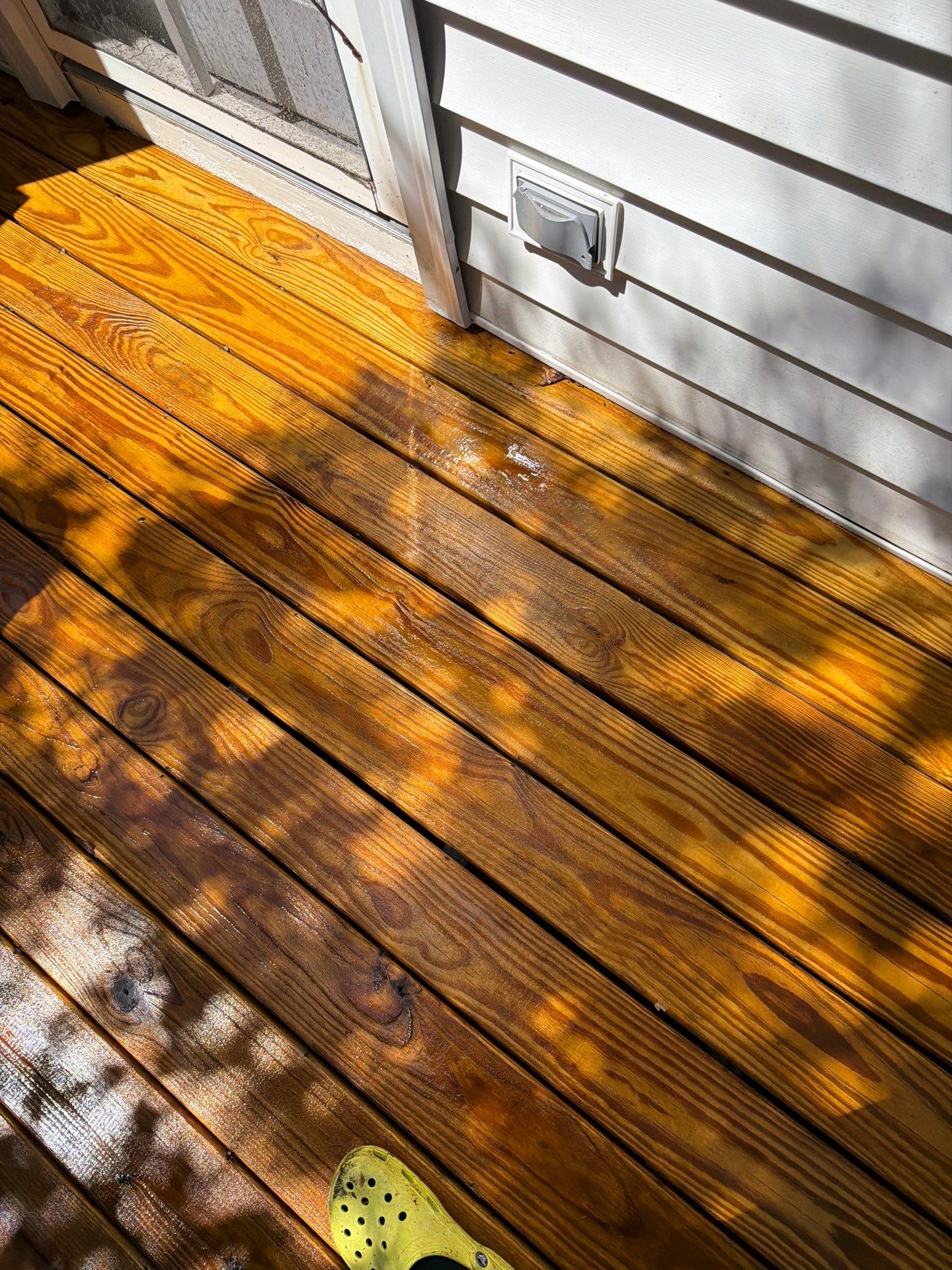Deck using Wood Sealant by DuraSeal